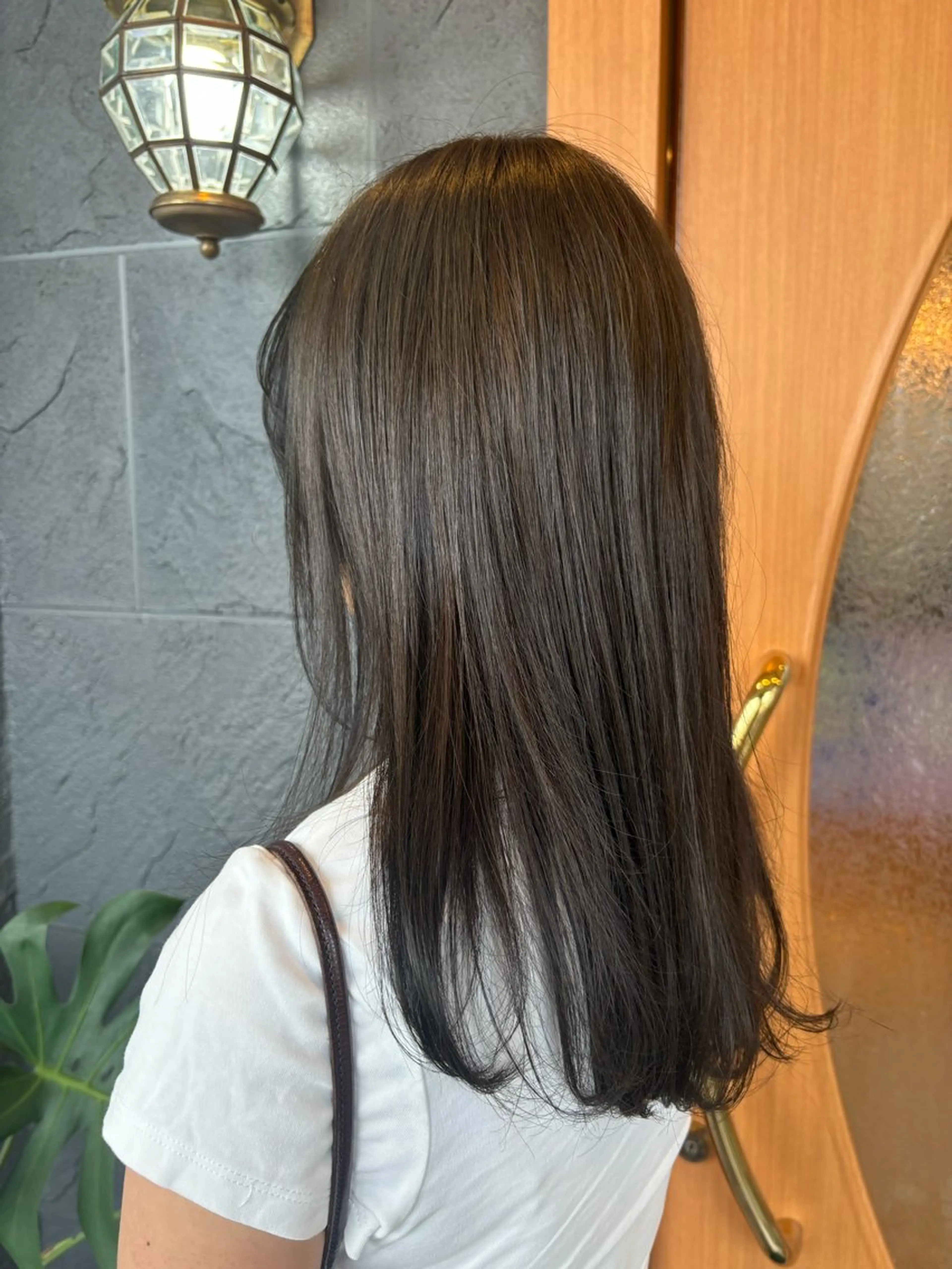 ロング カラー 亀山 来未のヘアスタイル