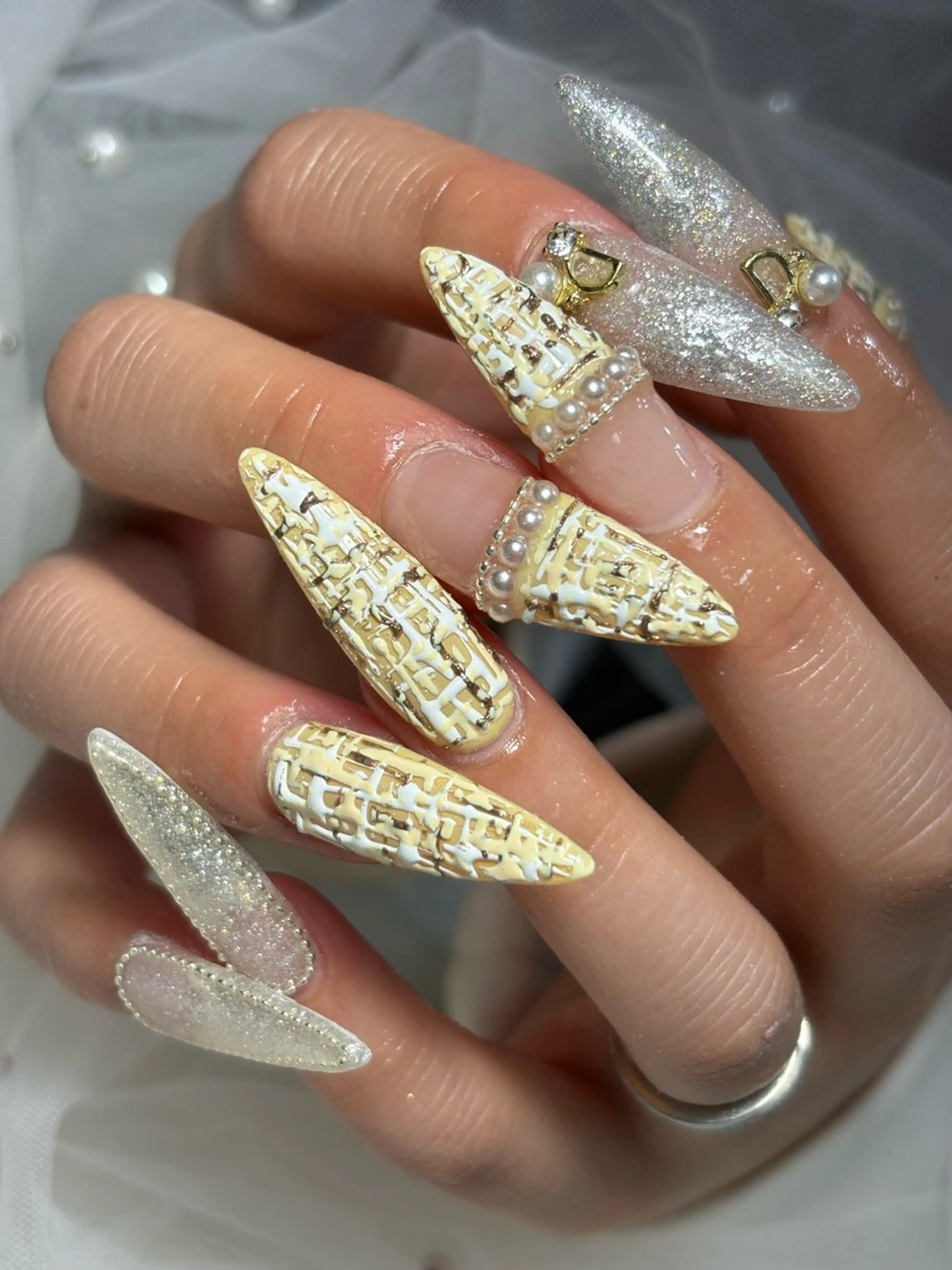 ネイル ハンドネイル ✴︎ Delightのネイルデザイン