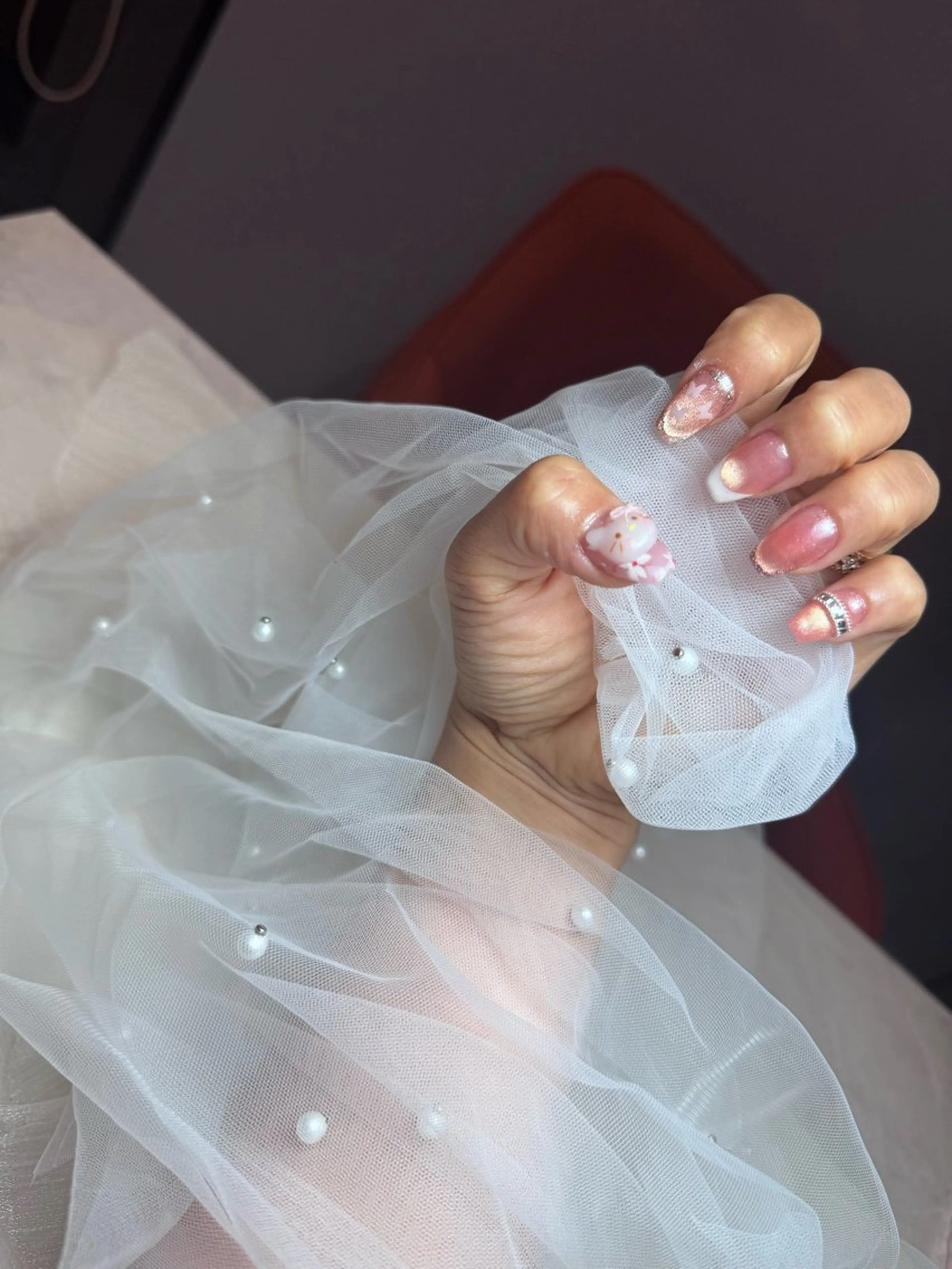 ネイル アートネイル ストーンネイル ハンドネイル 島尻 ユインのネイルデザイン