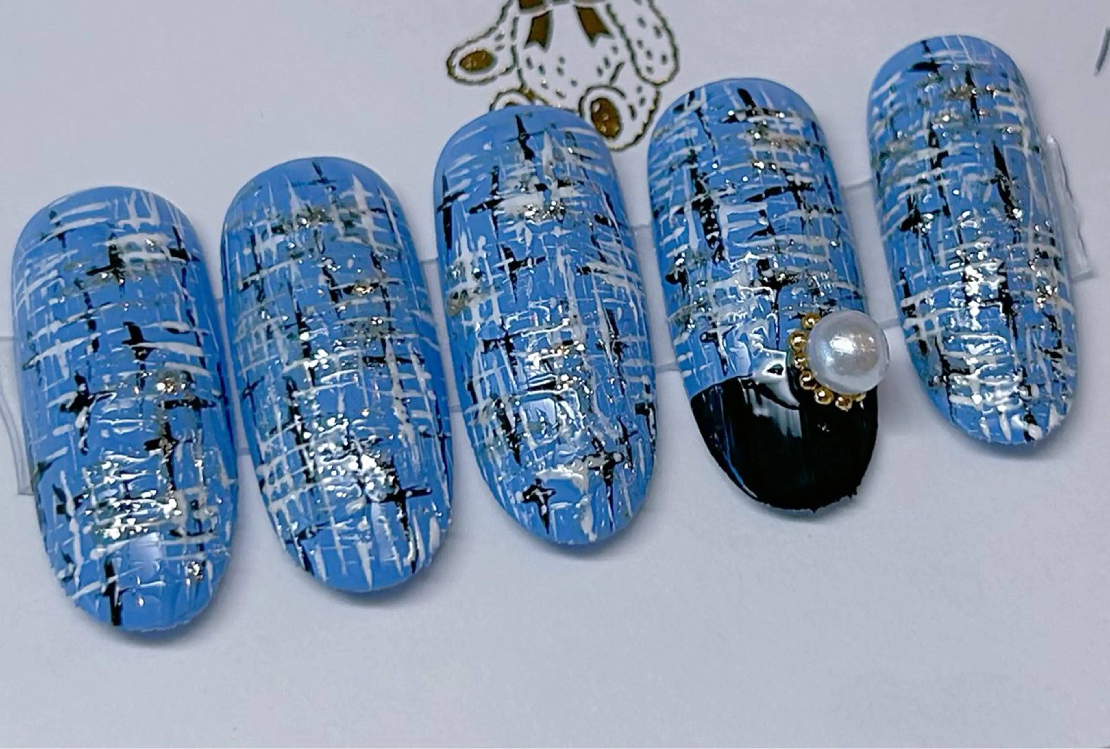 ネイル hello.nail所属・Horie 雪のネイルデザイン