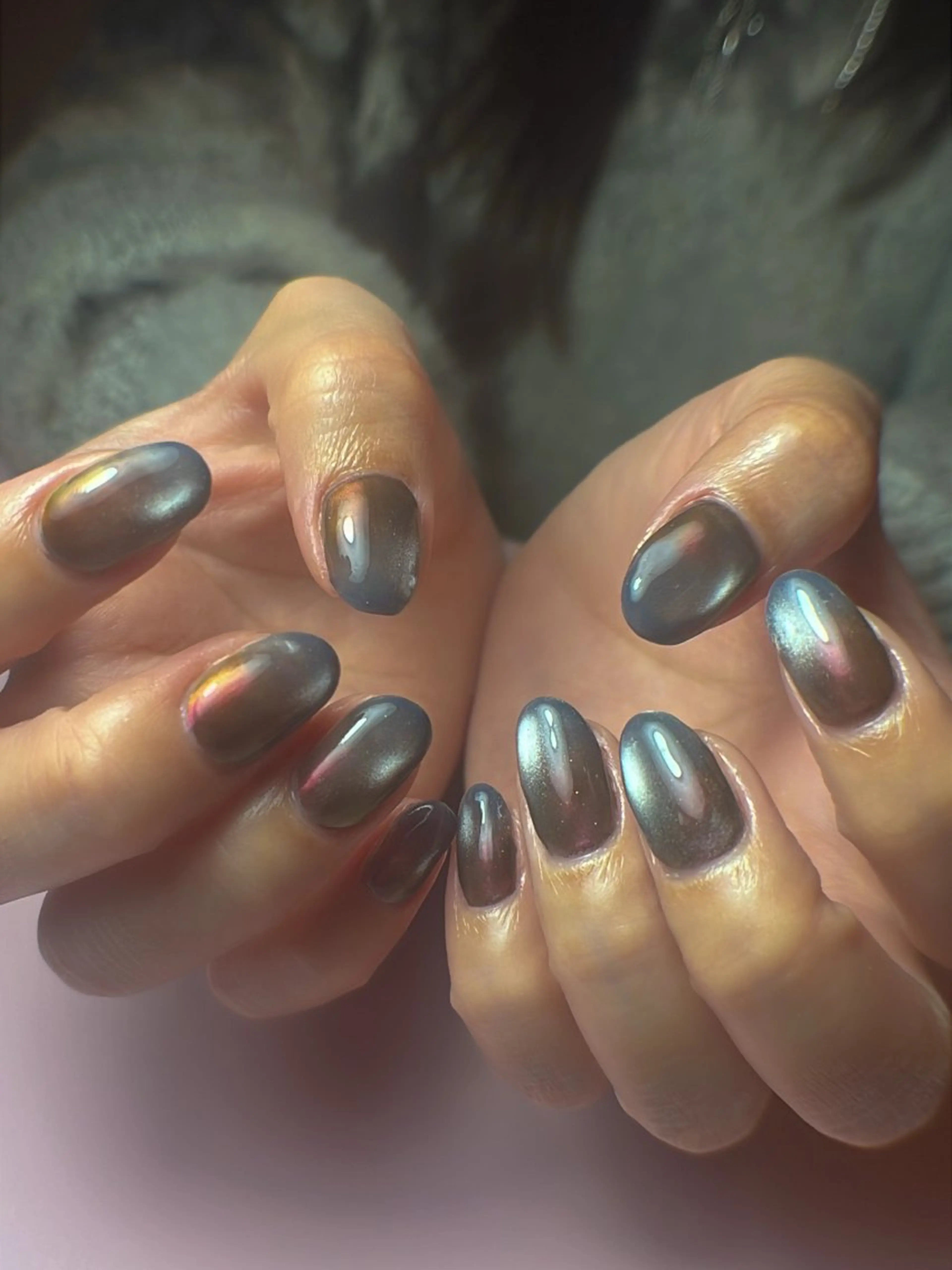 ネイル ブラウン ニュアンスネイル ハンドネイル ハンドケア ナツインフィニティ ネイルズ（なつ）のネイルデザイン