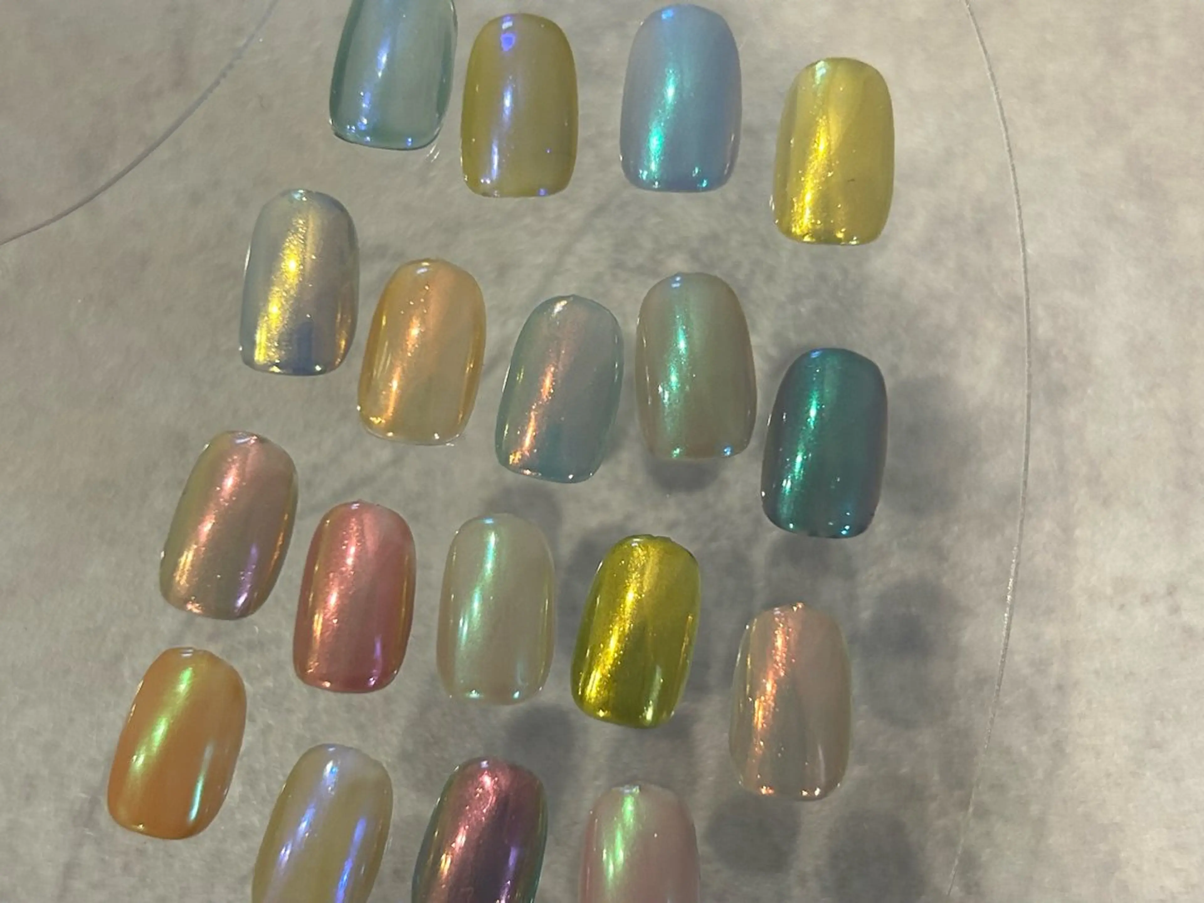 ネイル オーロラネイル ワンカラーネイル raku  nail 【ラクネイル】のネイルデザイン