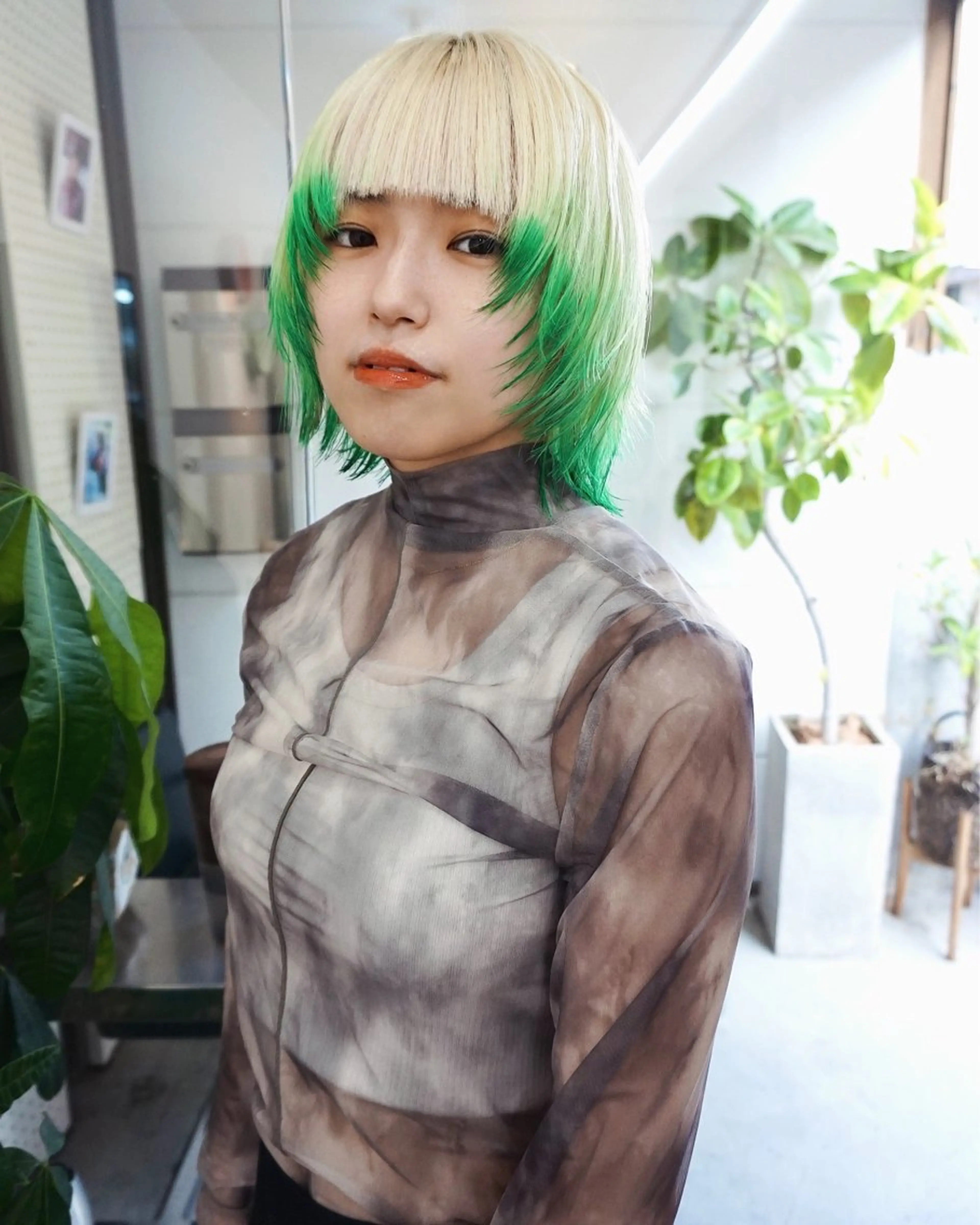 ミディアム カット ヘアカラー ハイトーン/ エクステ/KAIのヘアスタイル