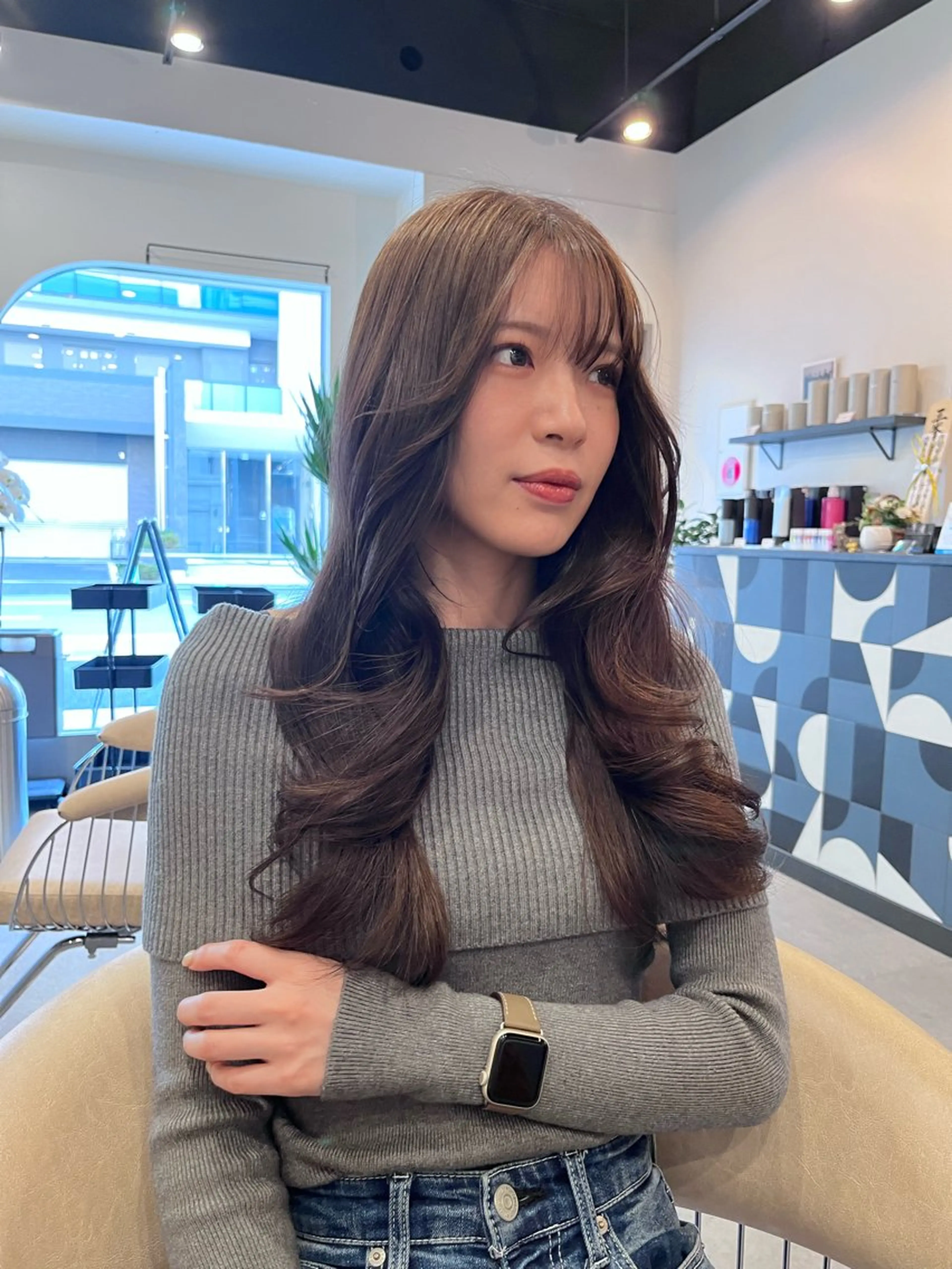 ロング カラー ブリーチ ケアブリーチ ハイトーンカラー ボブ 顔まわりレイヤー dogstar 加藤翔大のヘアスタイル