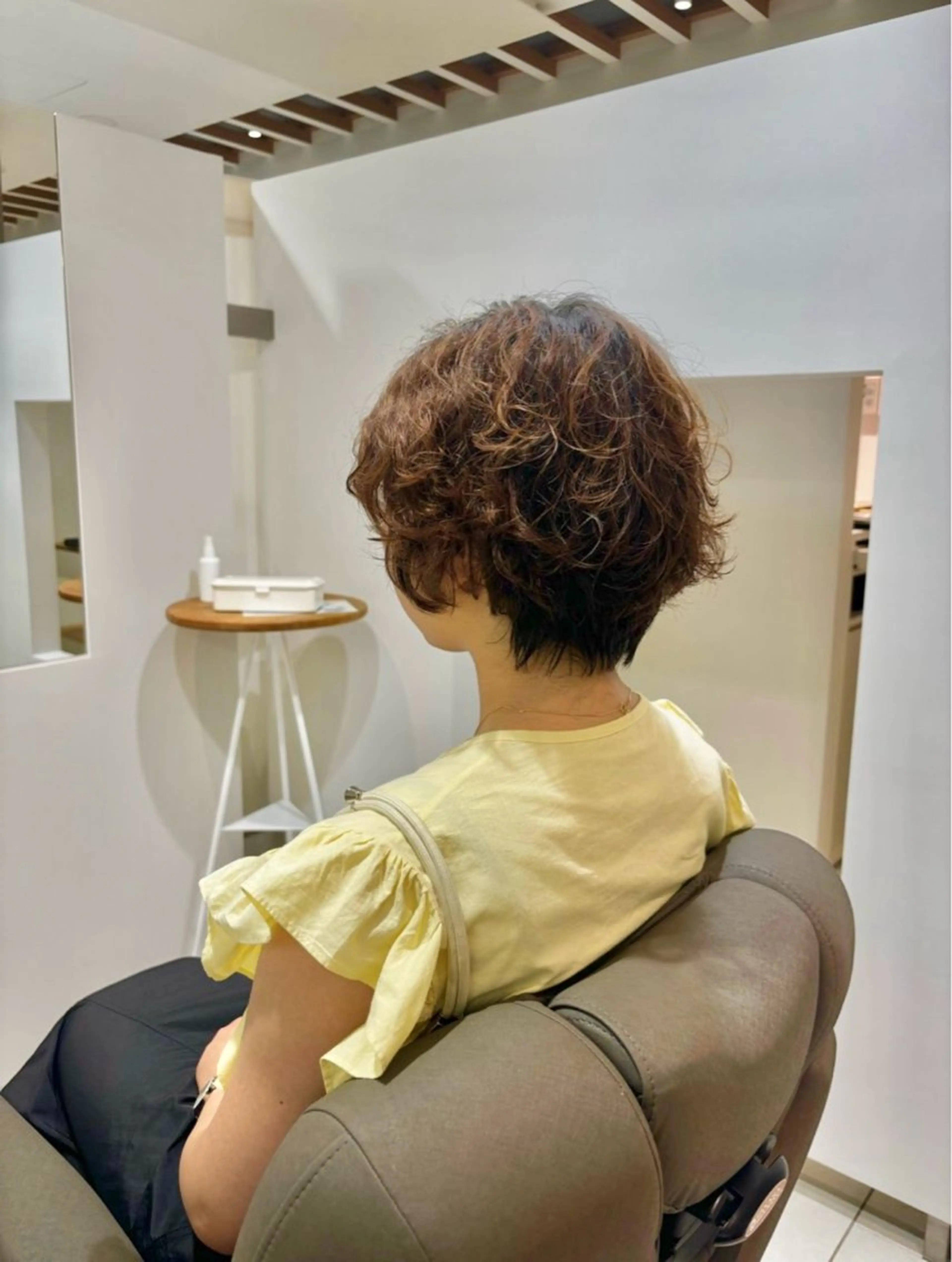 ショート くせ毛 ショートヘア 白土 さくらのヘアスタイル