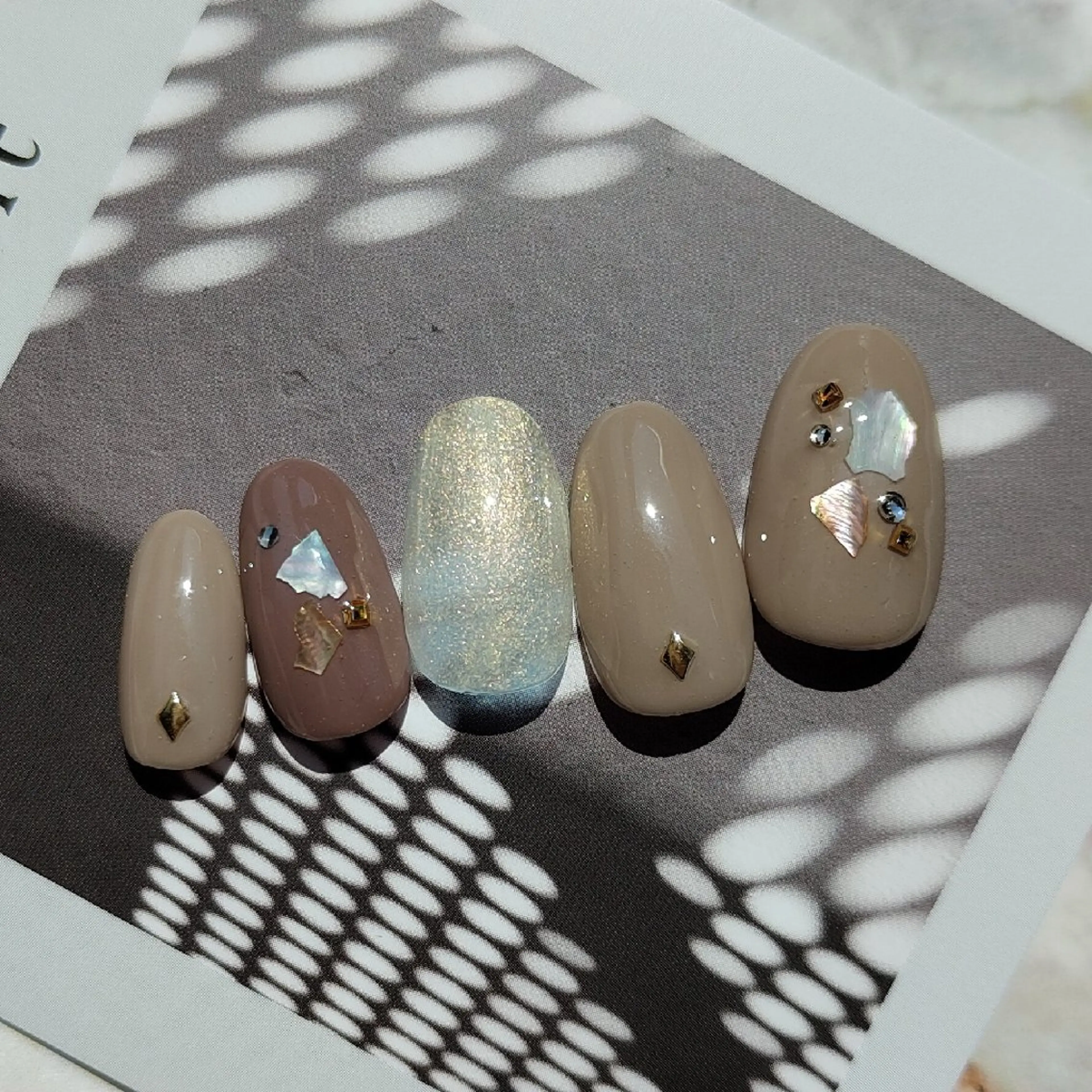 ネイル ハンドネイル mg nailのネイルデザイン