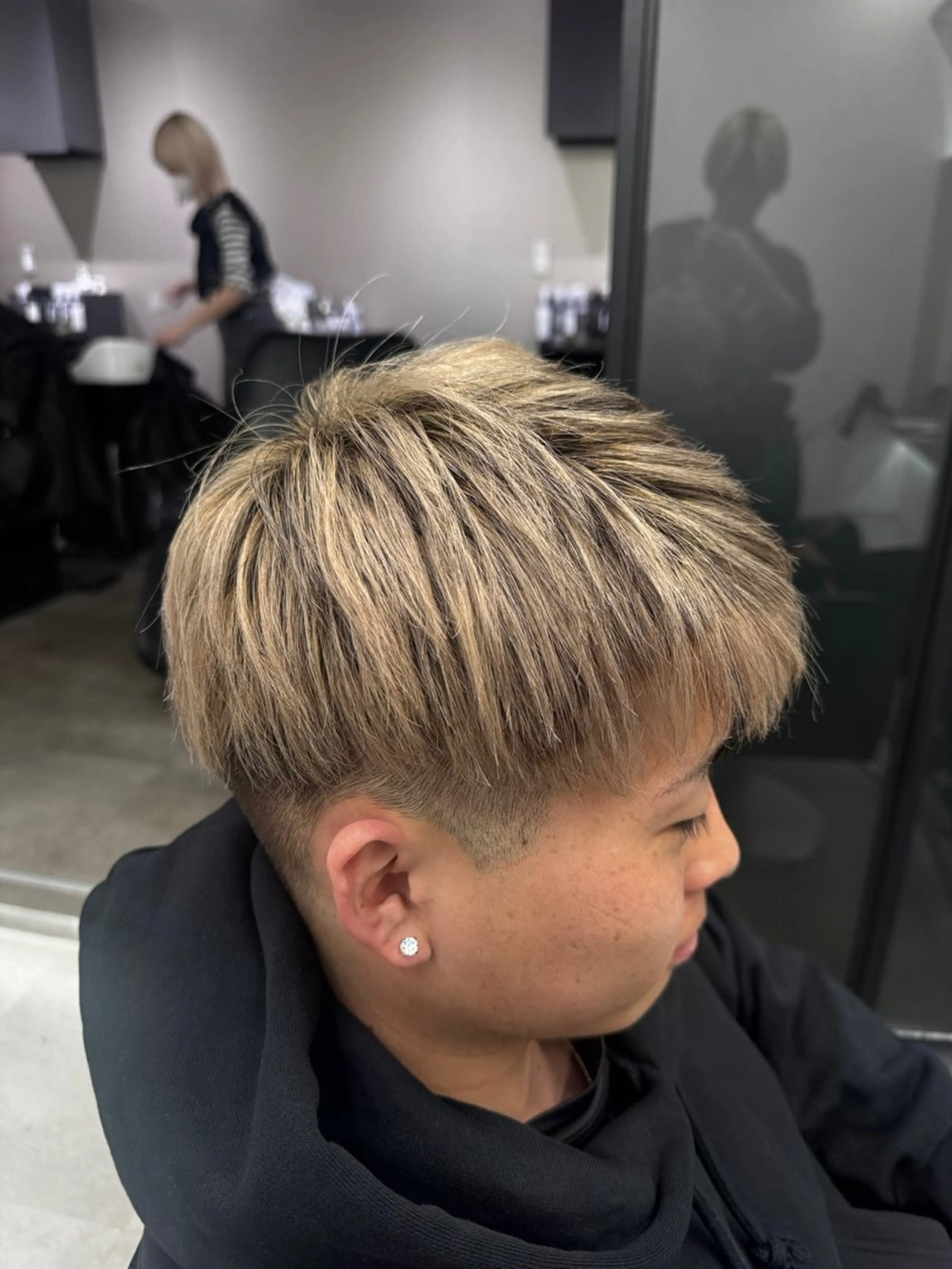 ショート カラー 原田 樹のヘアスタイル