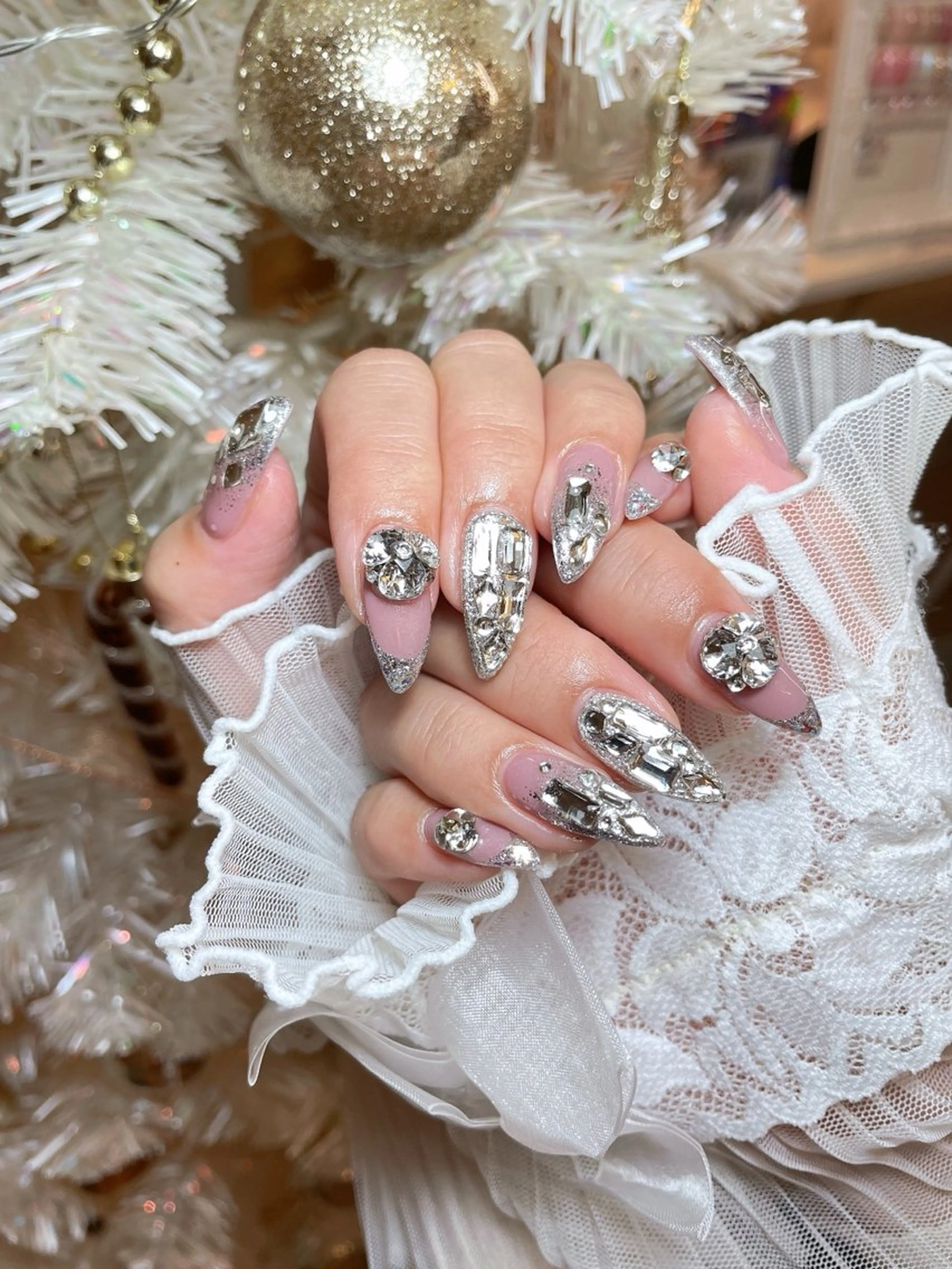 ネイル 23時まで❤︎韓国、 ワンホンネイルのネイルデザイン