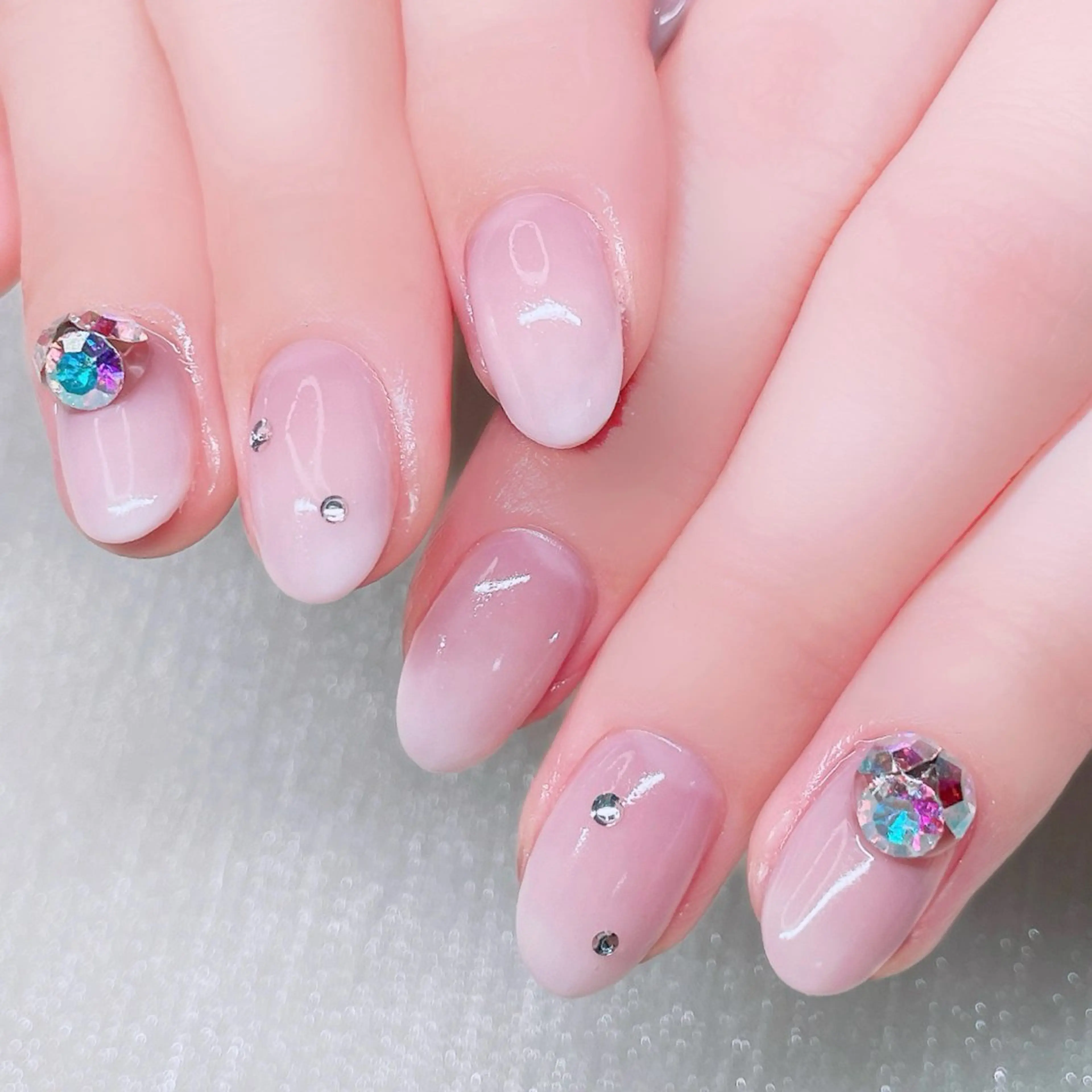 ネイル ストーンネイル ハンドネイル Nailist suzuのネイルデザイン