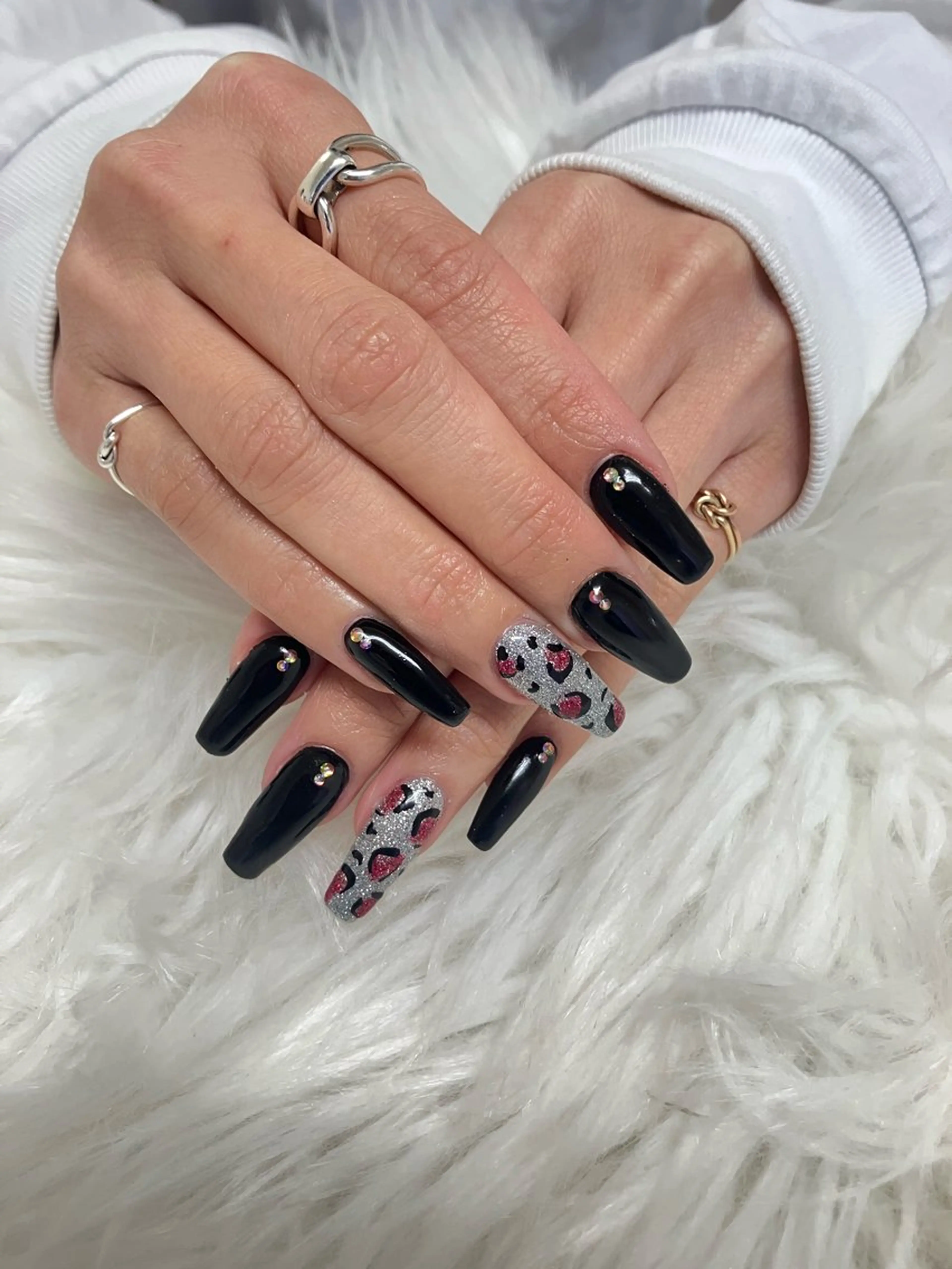 ネイル NiuShe SERIのネイルデザイン