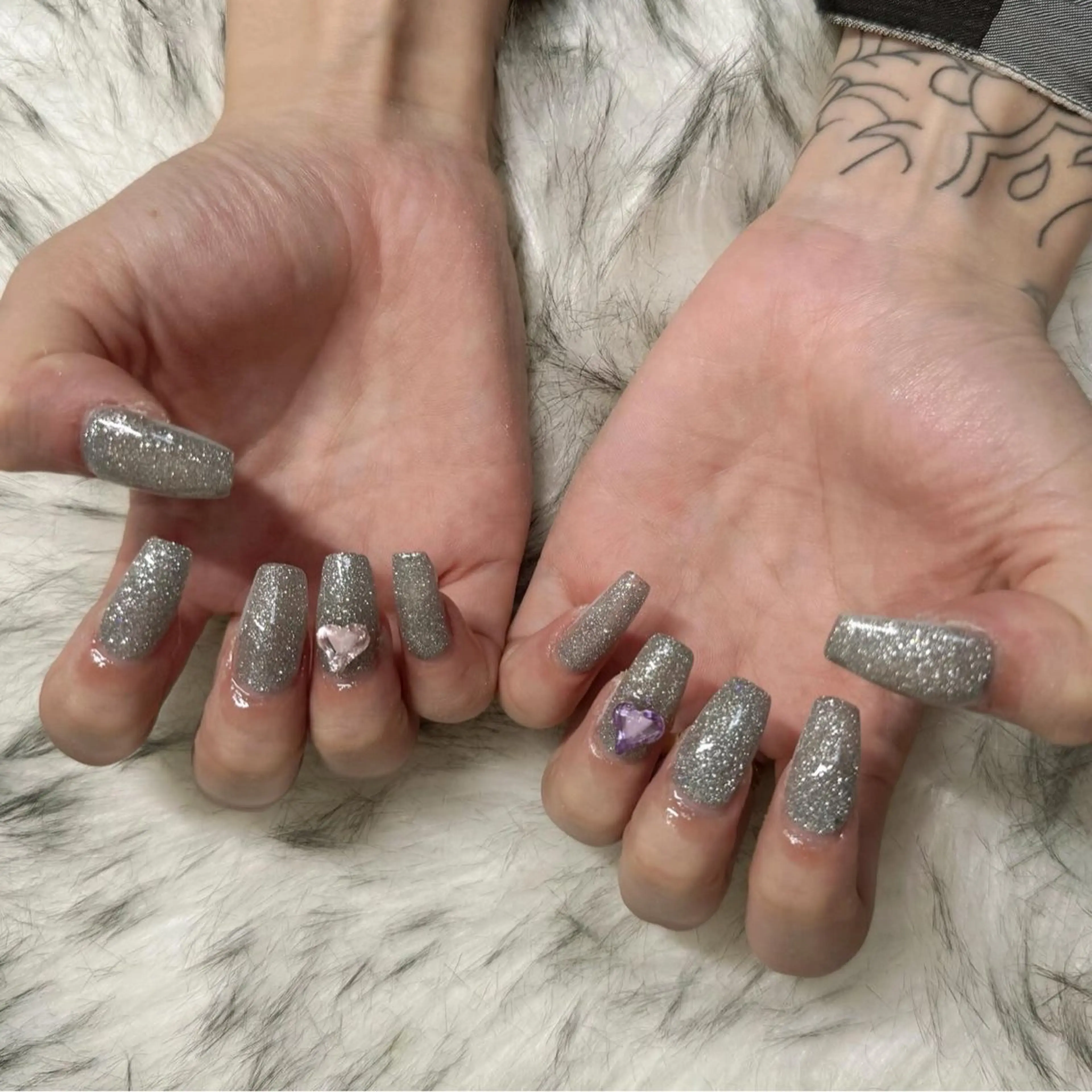 ロング ハンドネイル mao .のネイルデザイン