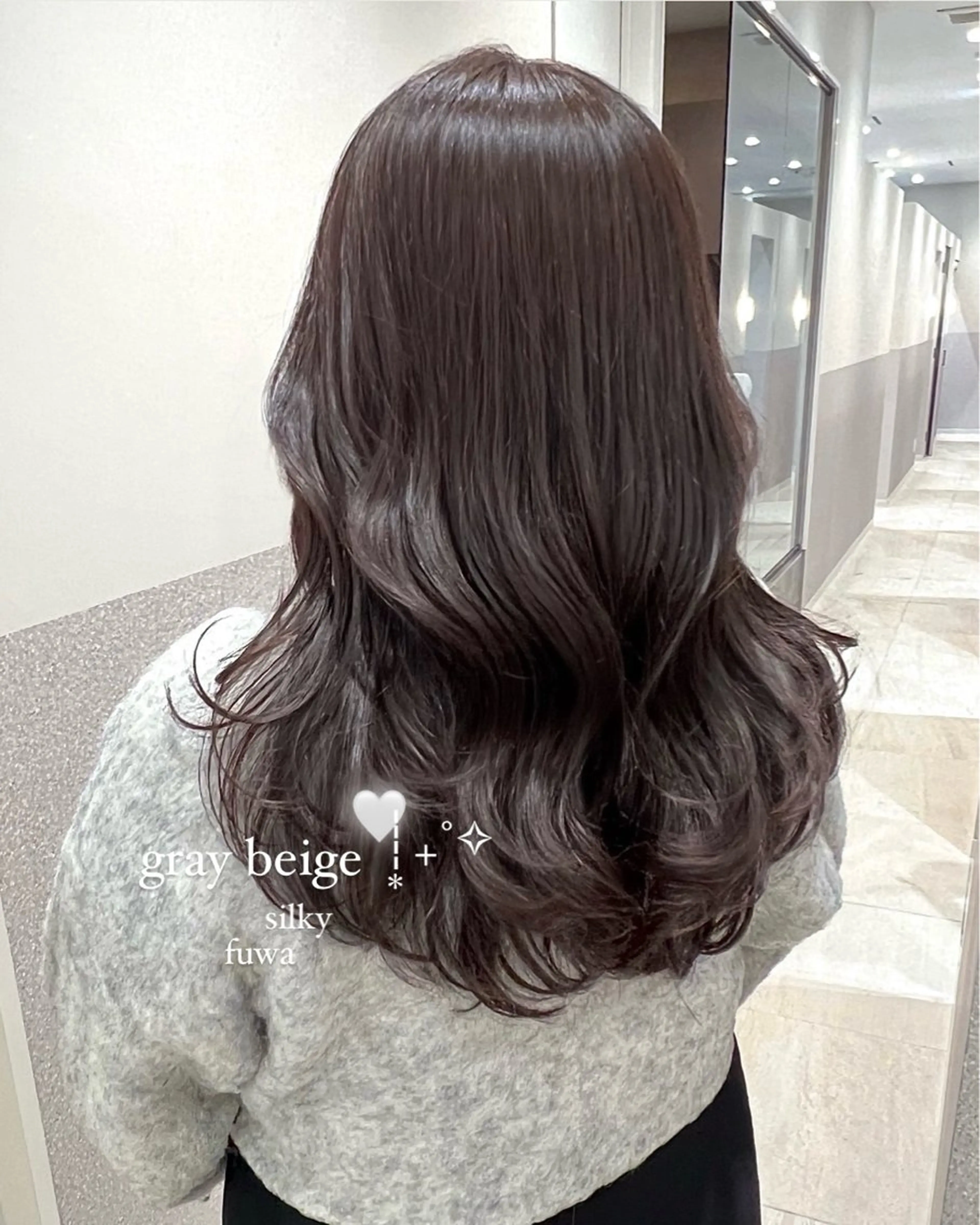 ロング 似合わせカット ヘアカラー トリートメント 赤み消し/透明感 🪽◝✩ 武者春花のヘアスタイル