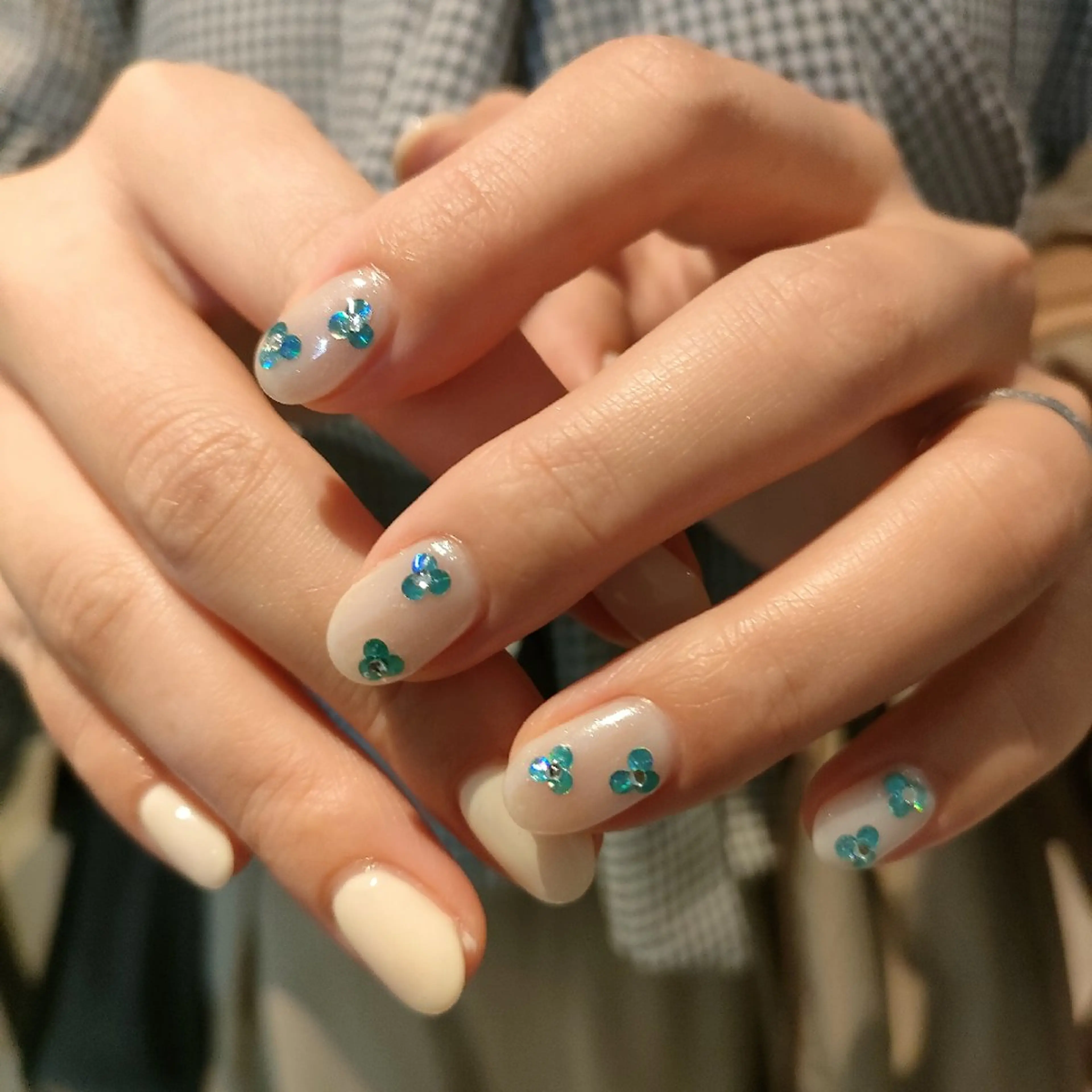 ネイル ハンドネイル 〘パラジェル専門店〙 minoriのネイルデザイン