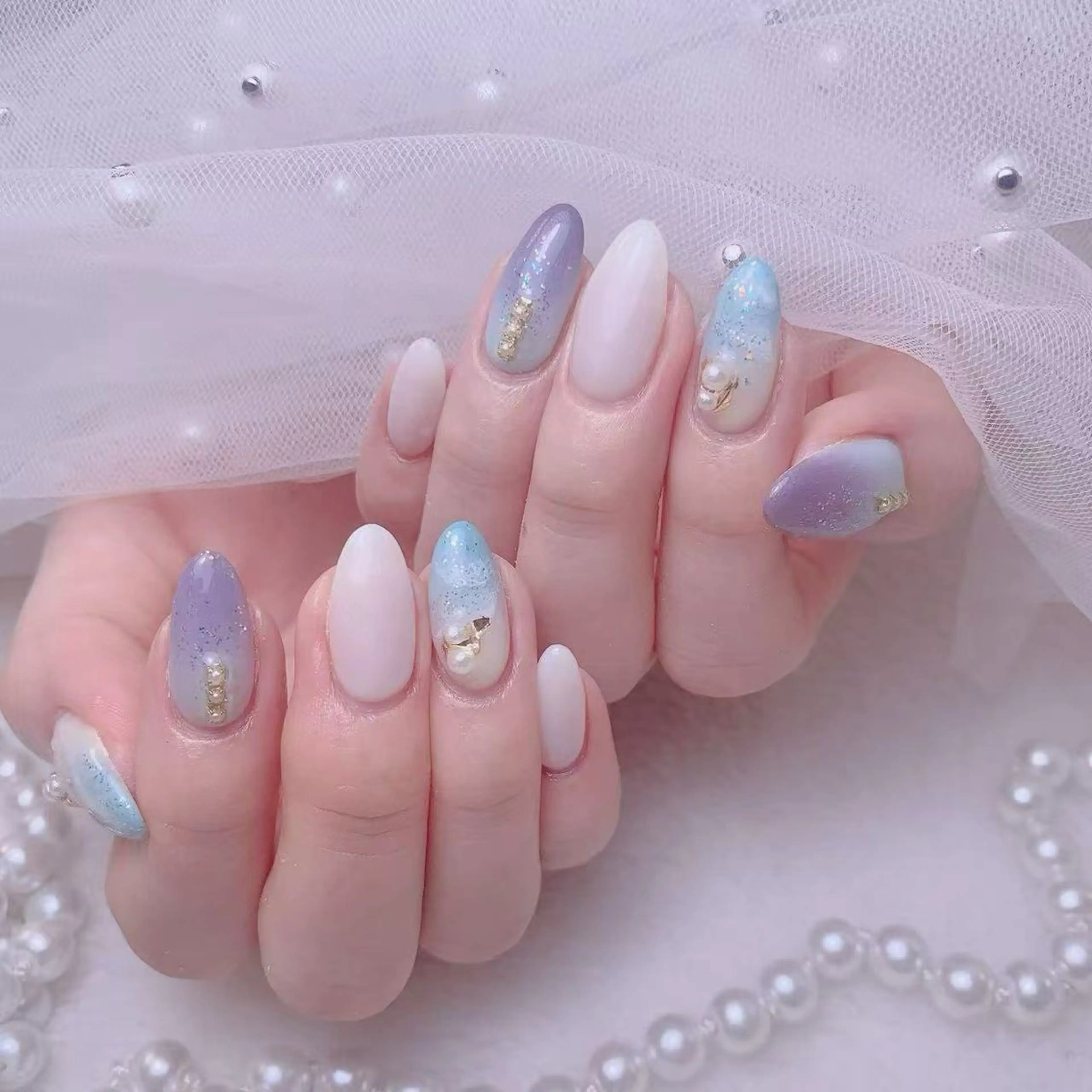 ネイル チョウ チョウのネイルデザイン