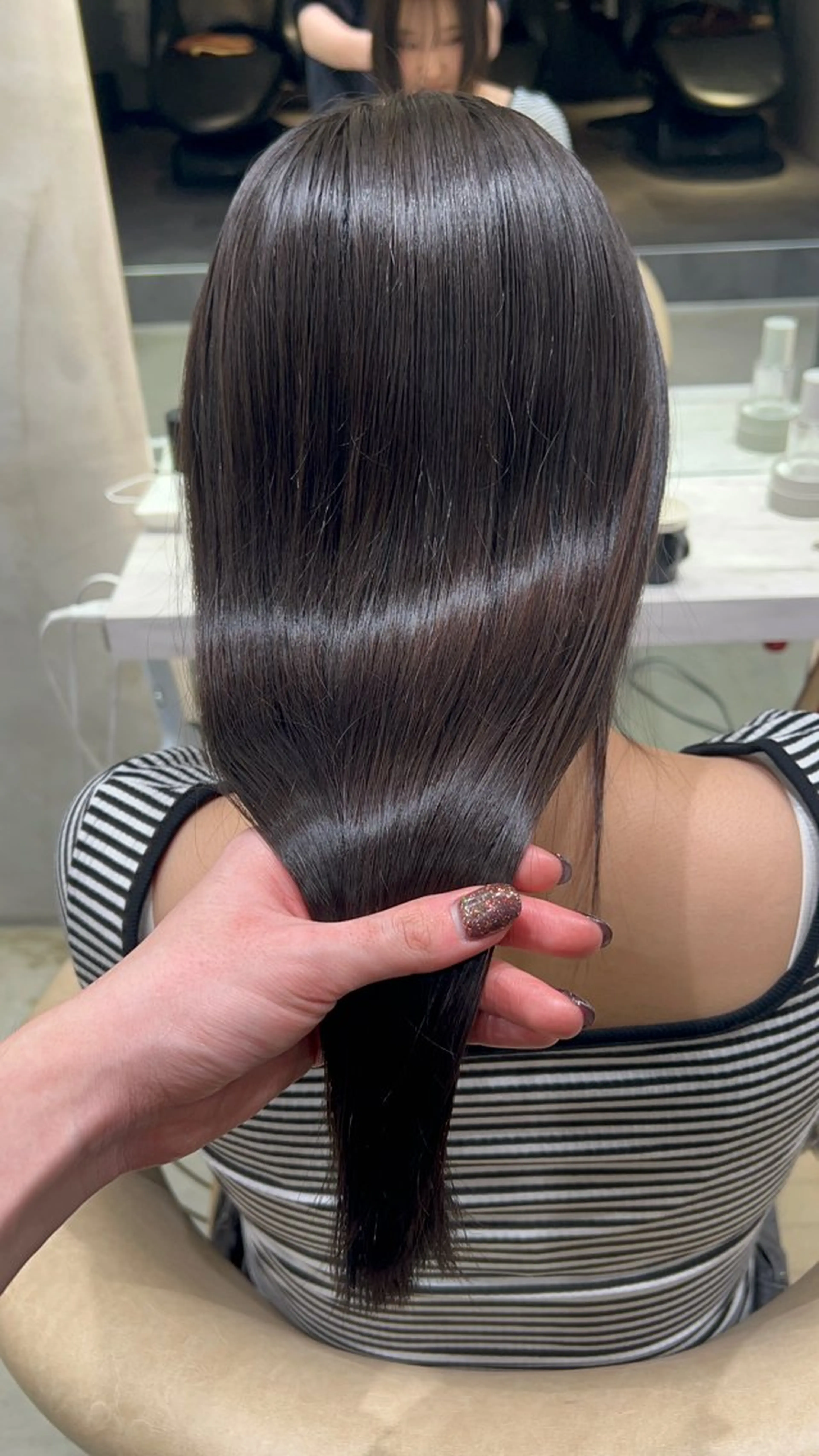 ロング 縮毛矯正 宮嶋 蓮のヘアスタイル