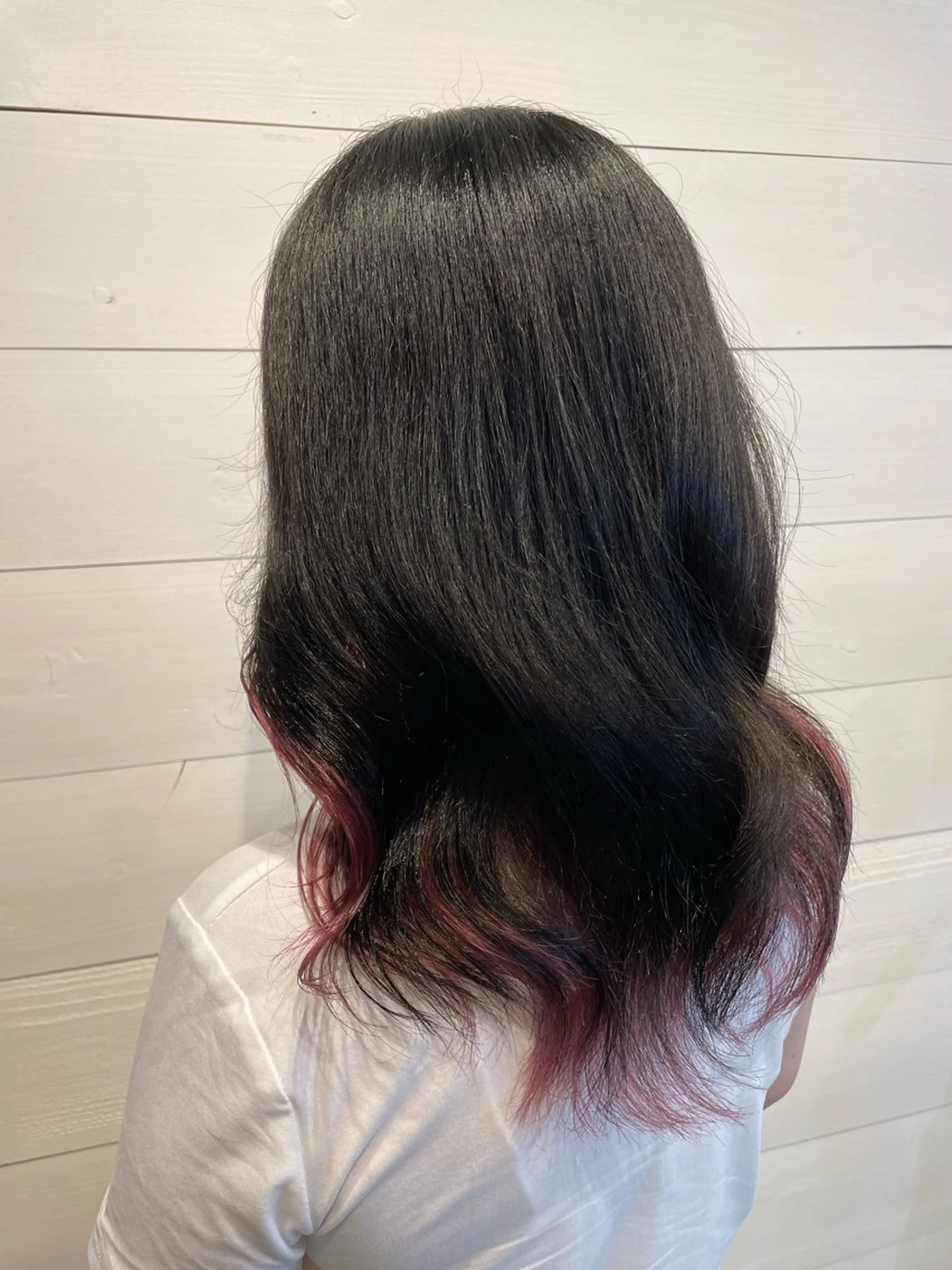 ミディアム カラー 艶カラー|透明感 カラー|レイヤーのヘアスタイル