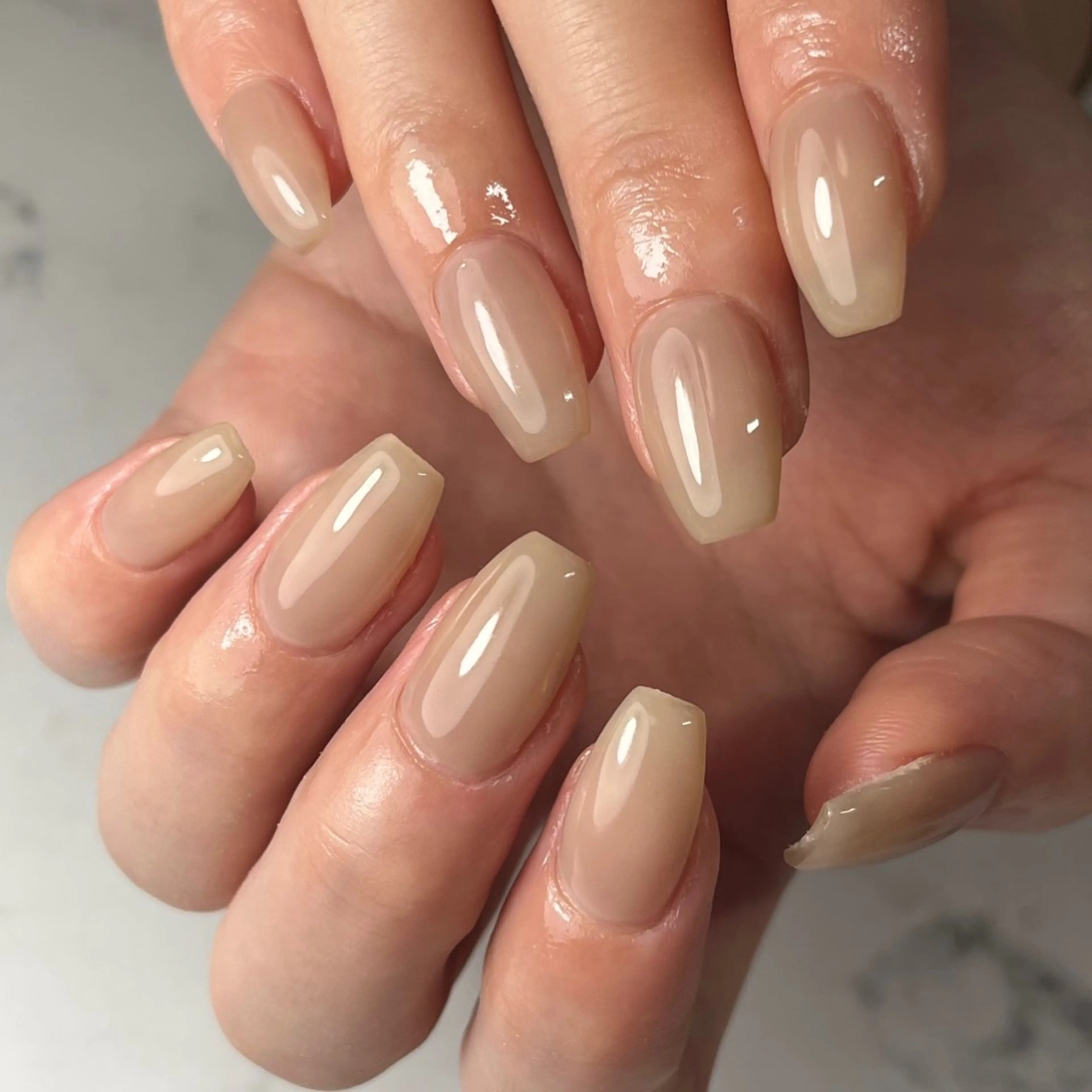 ネイル ワンカラーネイル シンプルネイル スクエアネイル ハンドネイル NAIL NOWのネイルデザイン