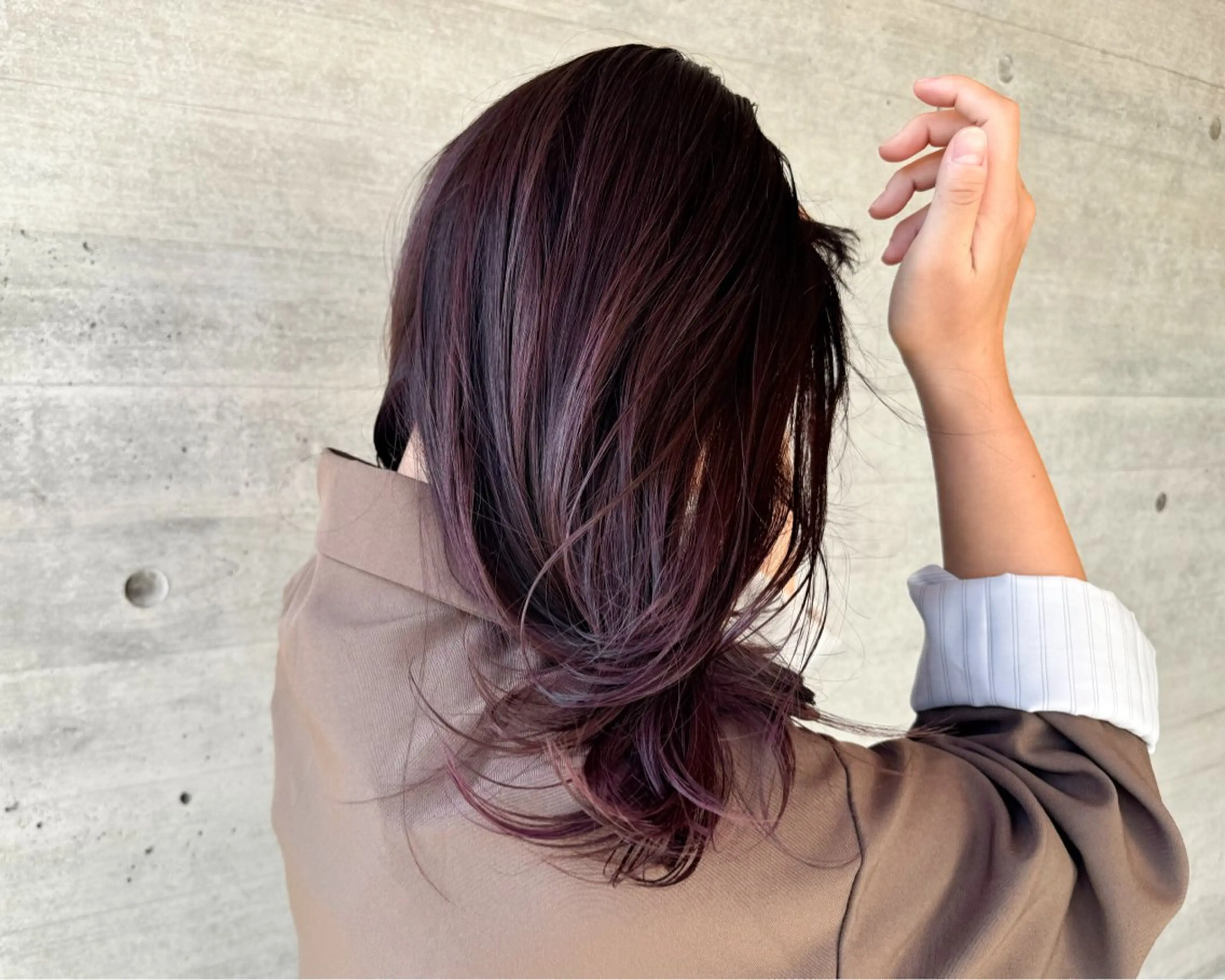 10代​〜​20代限定✨ヘアスタイル指定なしカットカラー✨の写真