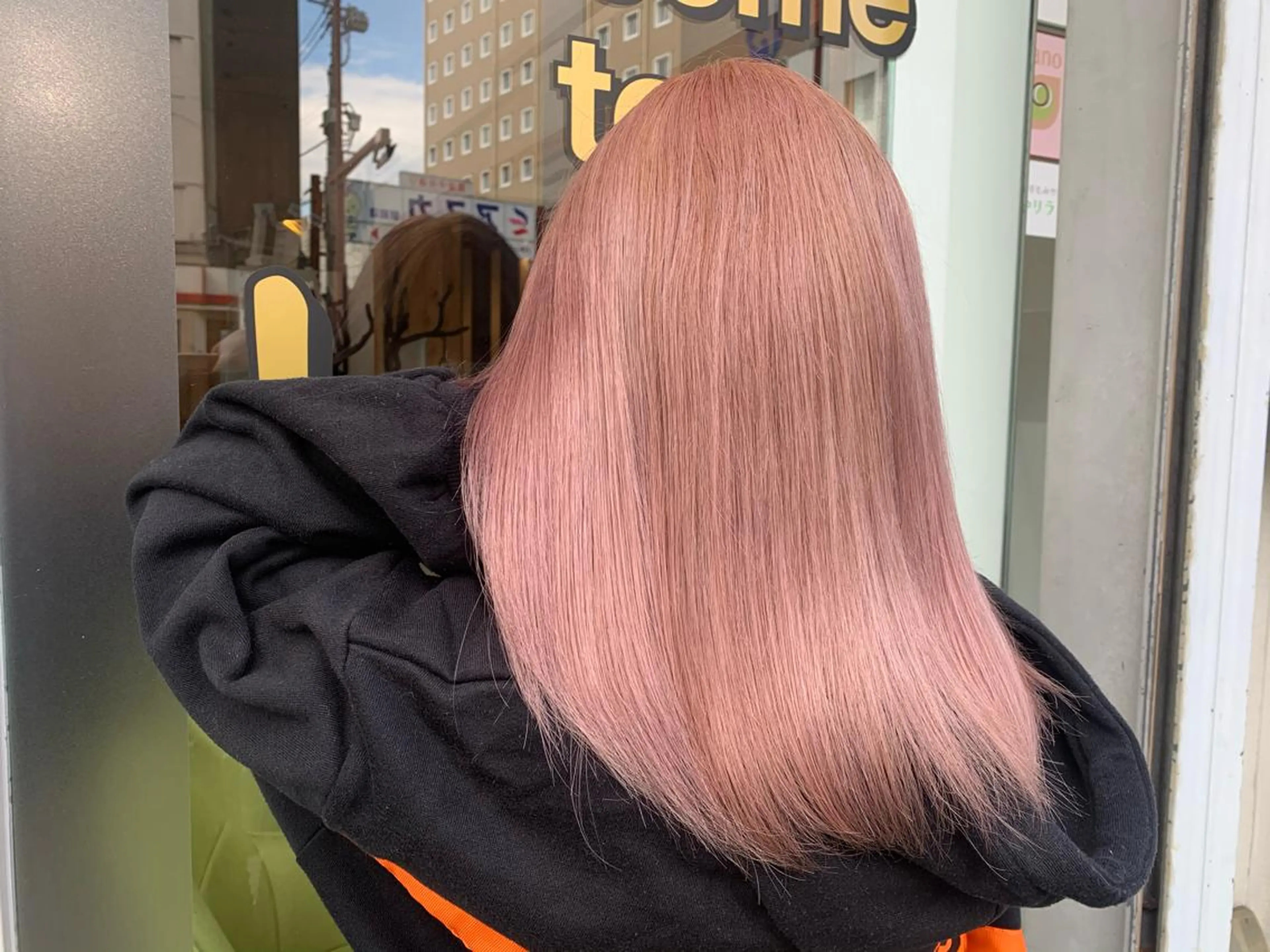 ミディアム カラー パーマ ヘアアレンジ メンズ キッズ ネイル マツエク・マツパ アイブロウ ピンクカラー カラーマツエク ピンク 🤍韓国風レイヤー/ 艶髪🤍鳥越美羽のヘアスタイル