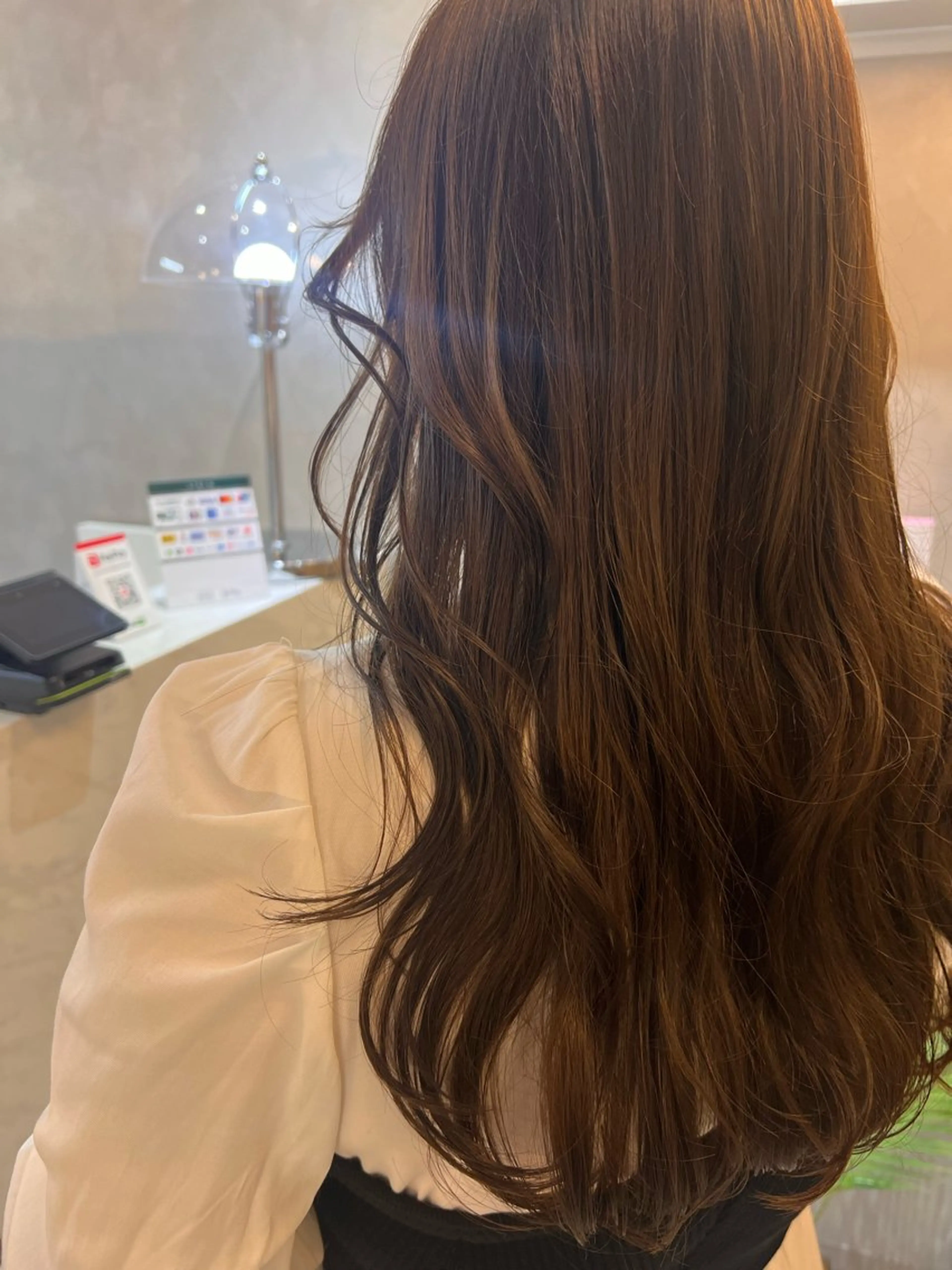 ロング カラー ベージュカラー 透明感カラー COMOREVI hair salon所属・KANA🌿透明感/ レイヤーcut🌿のヘアスタイル