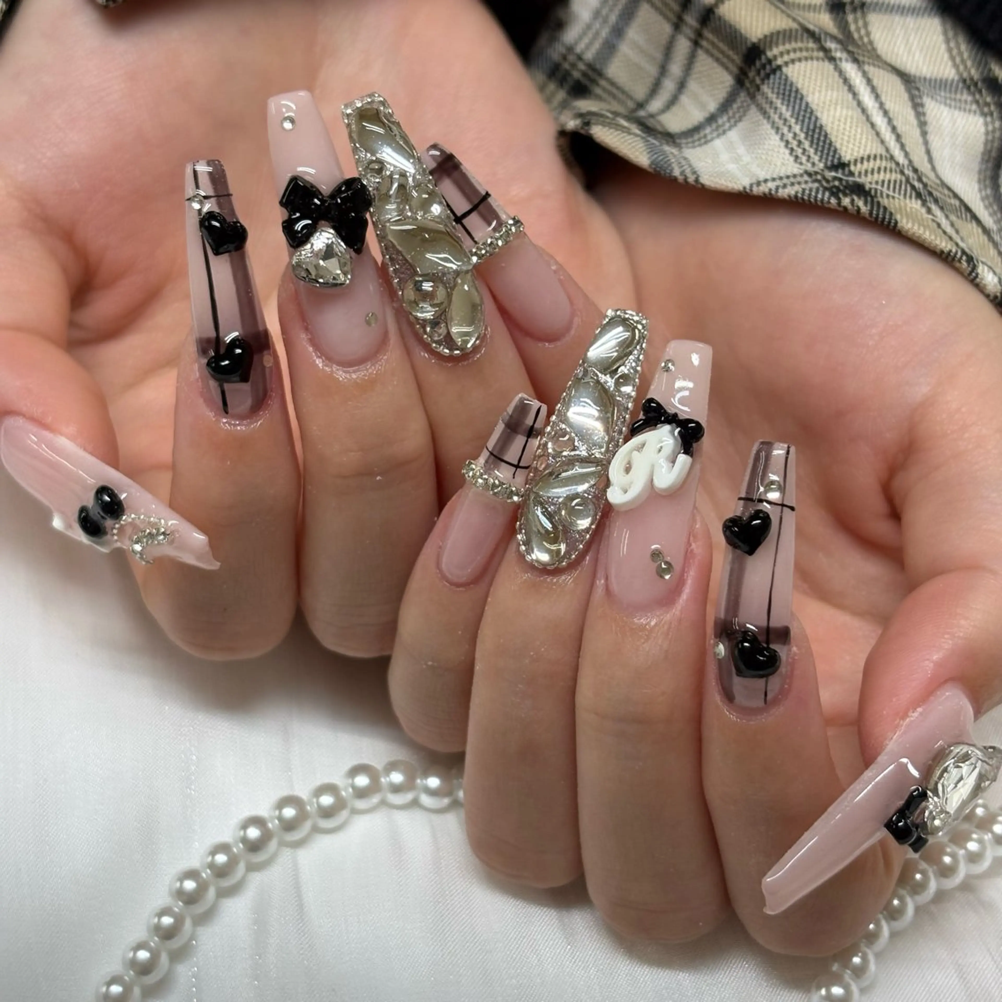 ネイル ハンドネイル SHION  のネイルデザイン