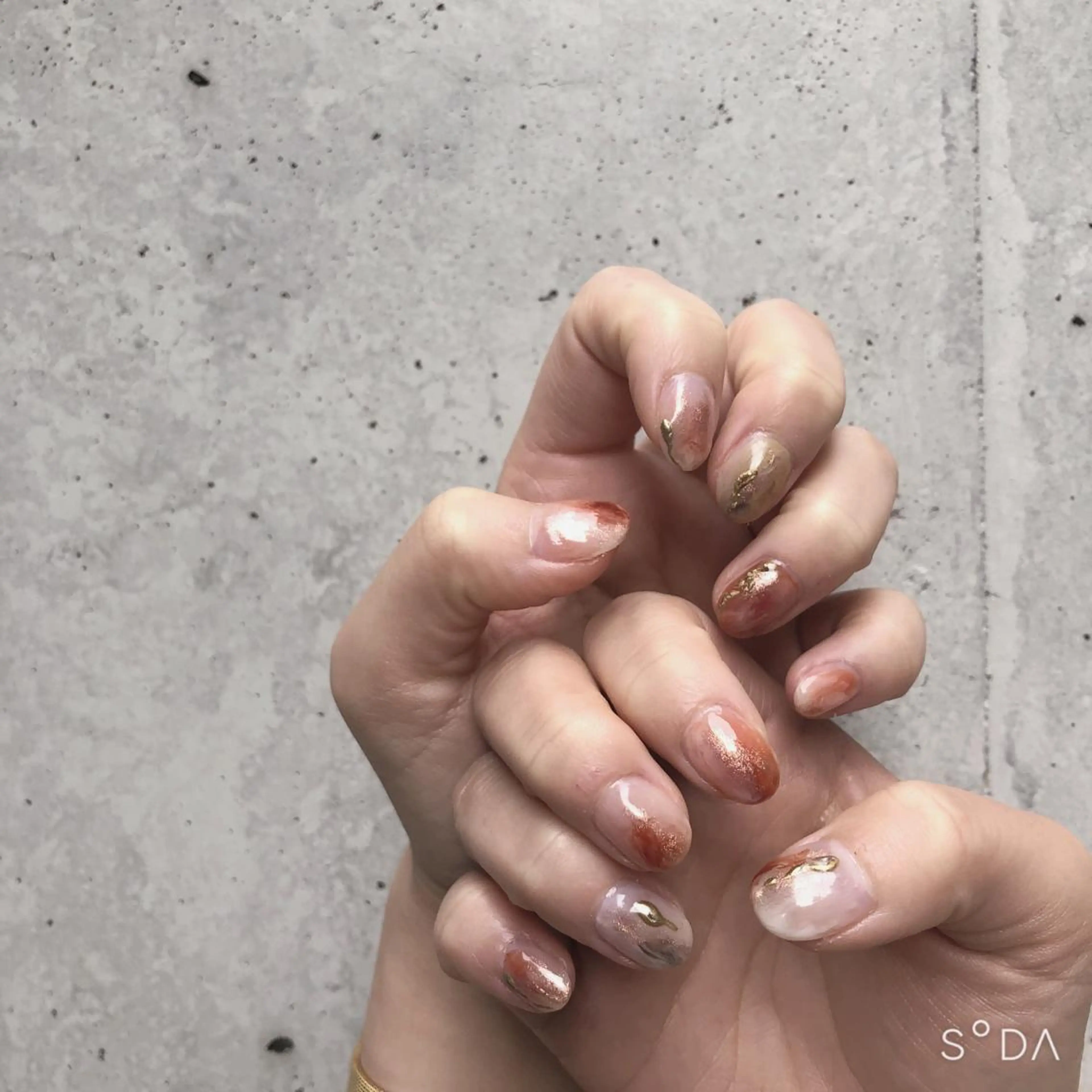 ネイル ジェルネイル ミラーネイル ニュアンスネイル You kyehwaのネイルデザイン