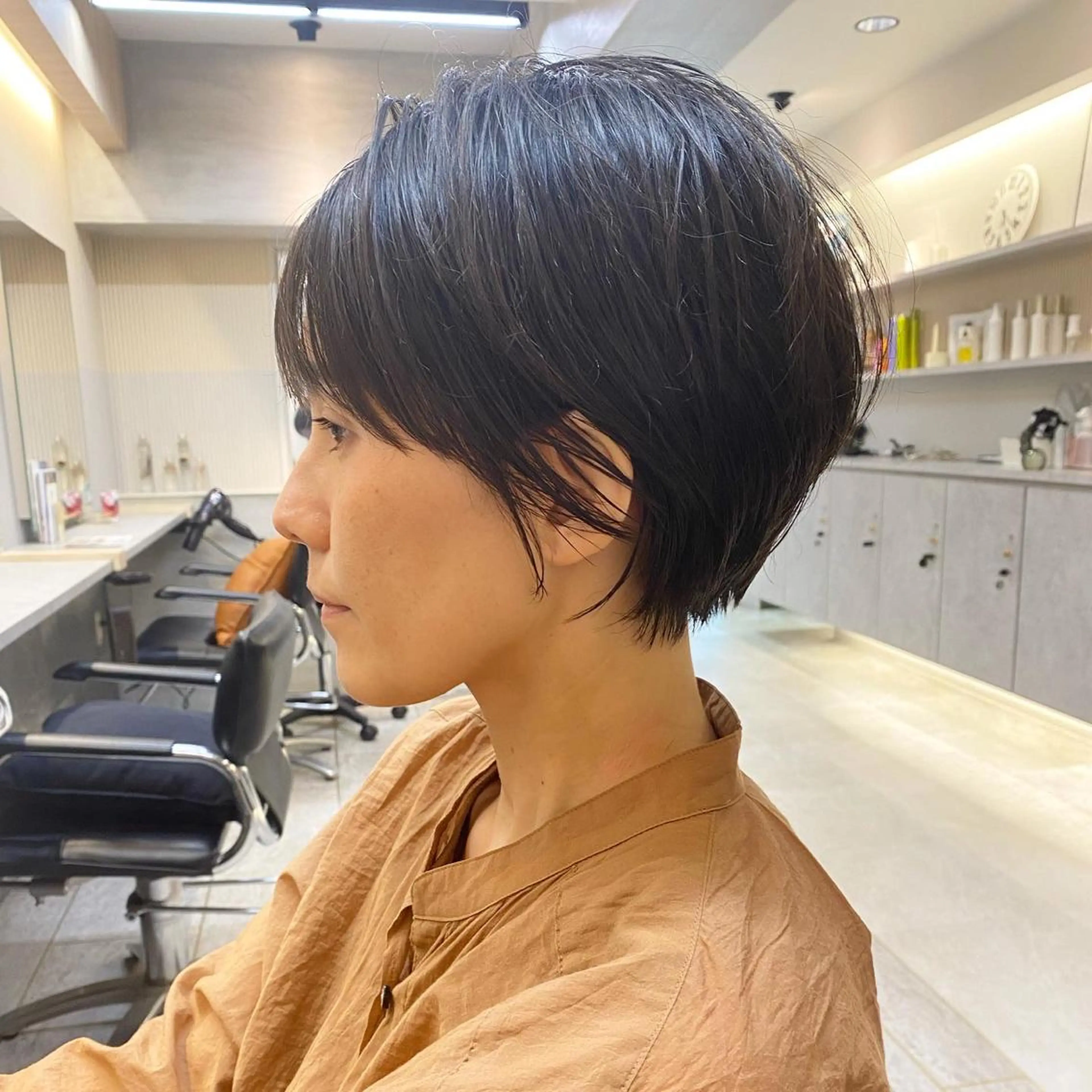 ショート カラー ショートボブ ショートレイヤー ハンサムショート ボブ 髪質改善 カット ヘアカラー トリートメント ヘッドスパ 木原良 (キハラ リョウ)のヘアスタイル
