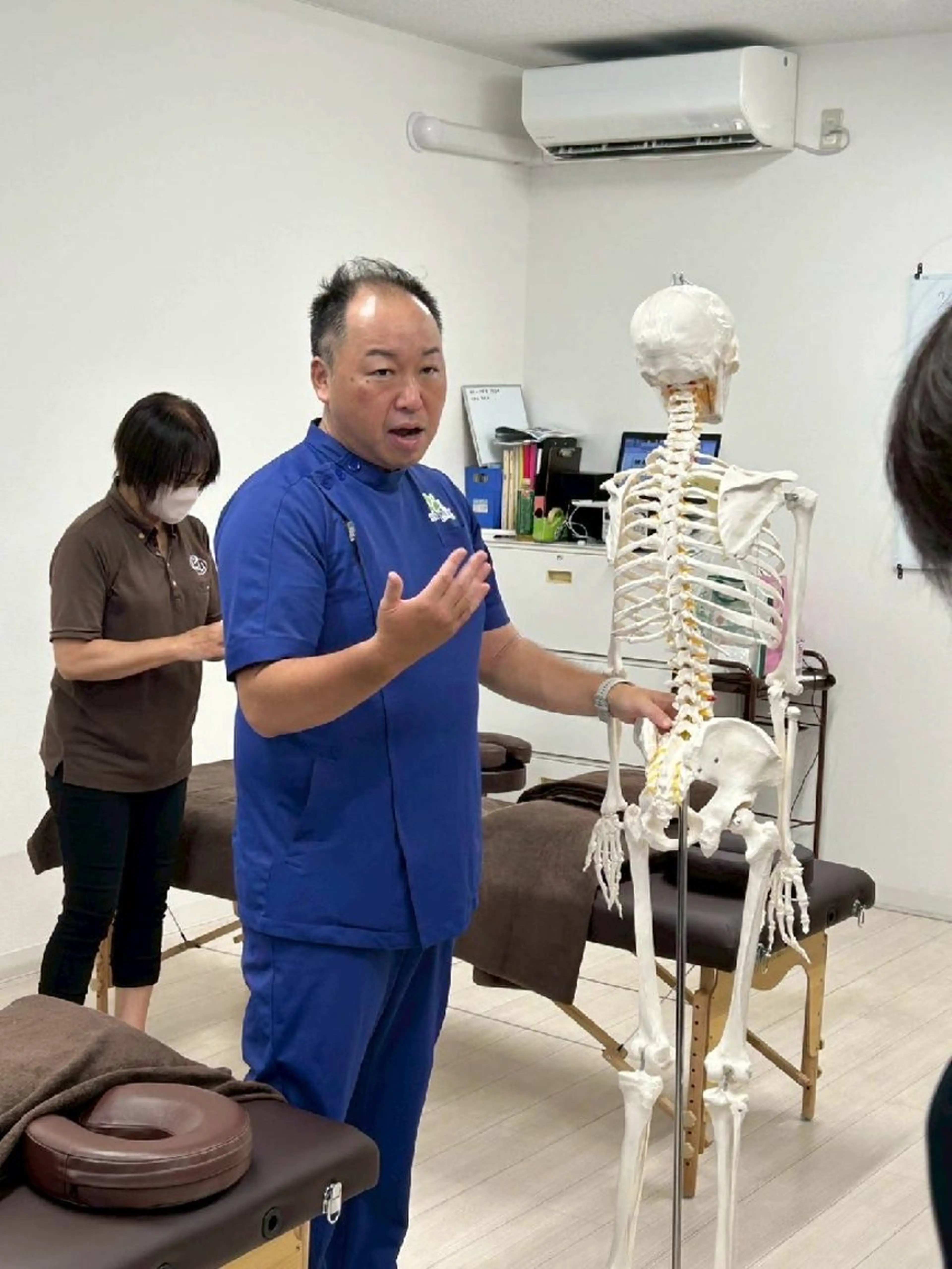 姿勢を改善する サンパーク整体浦和店のエステ・リラクイメージ