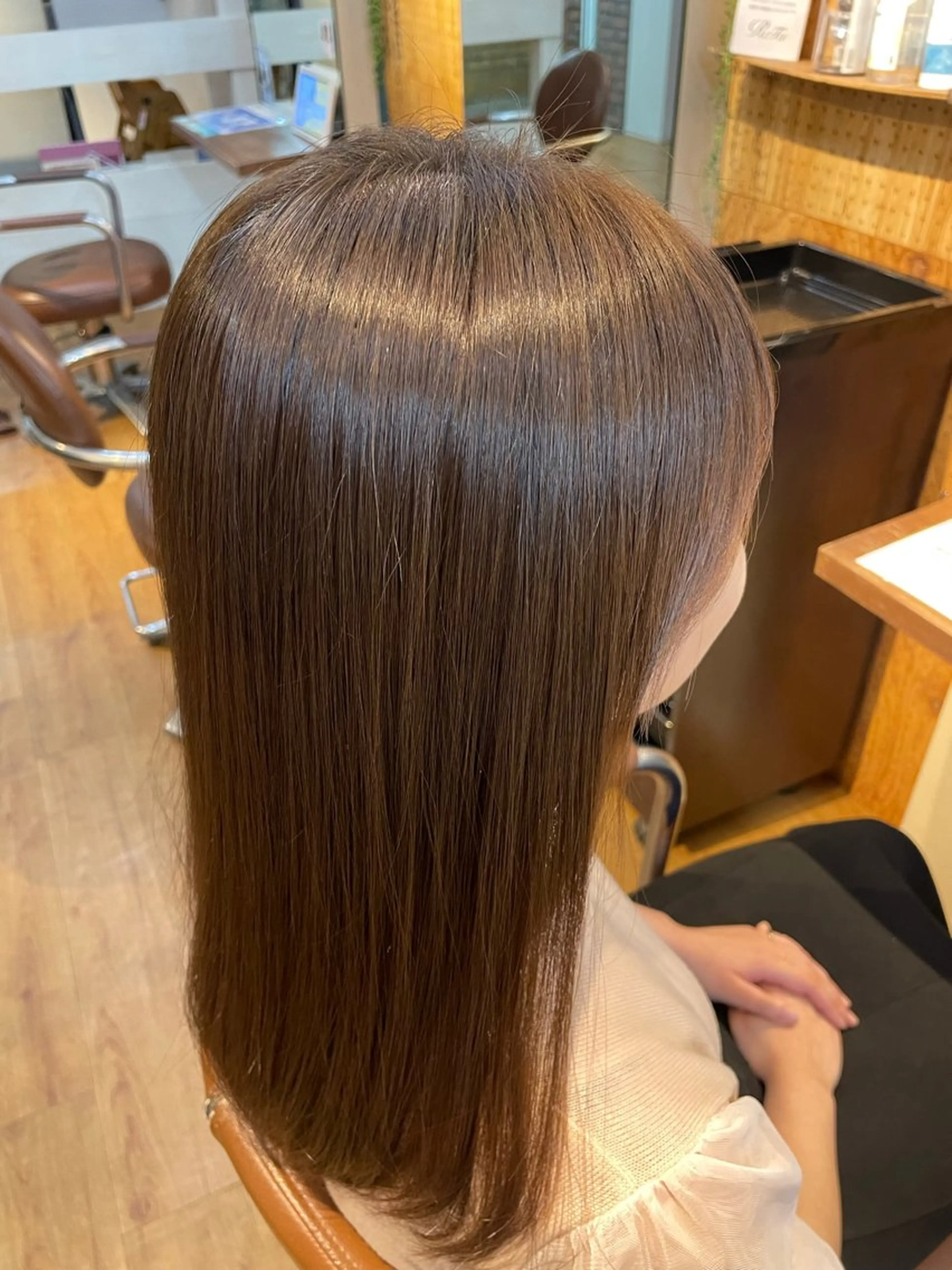 セミロング カラー すなが/ハイライト モデル募集中のヘアスタイル