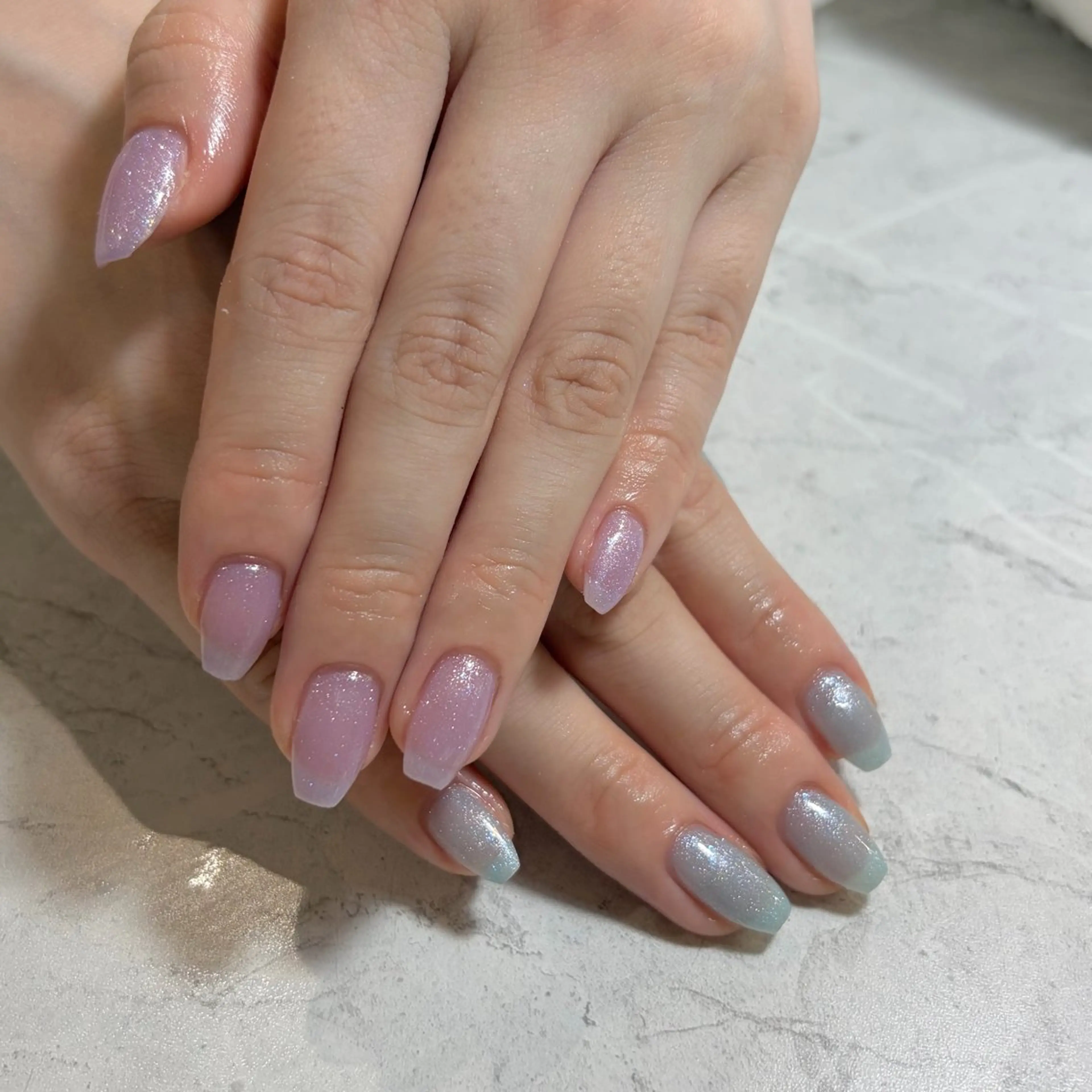 ネイル ラメ(グリッター) ワンカラーネイル ハンドネイル WHITE NAIL 鳳店NARUMIのネイルデザイン