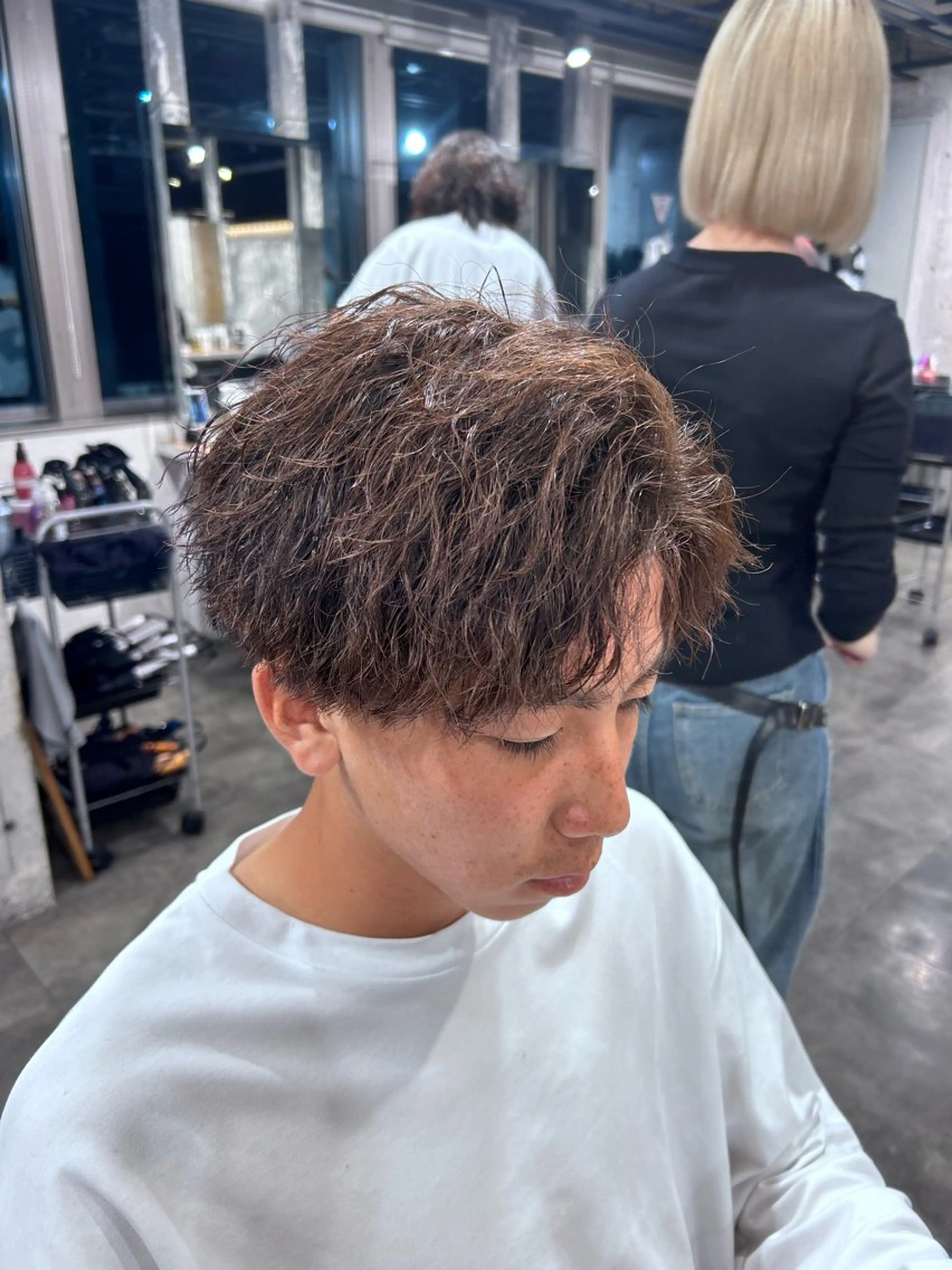 メンズ メンズパーマ カット ヘアカラー パーマ トリートメント メンズ特化美容師 💠チナツのヘアスタイル