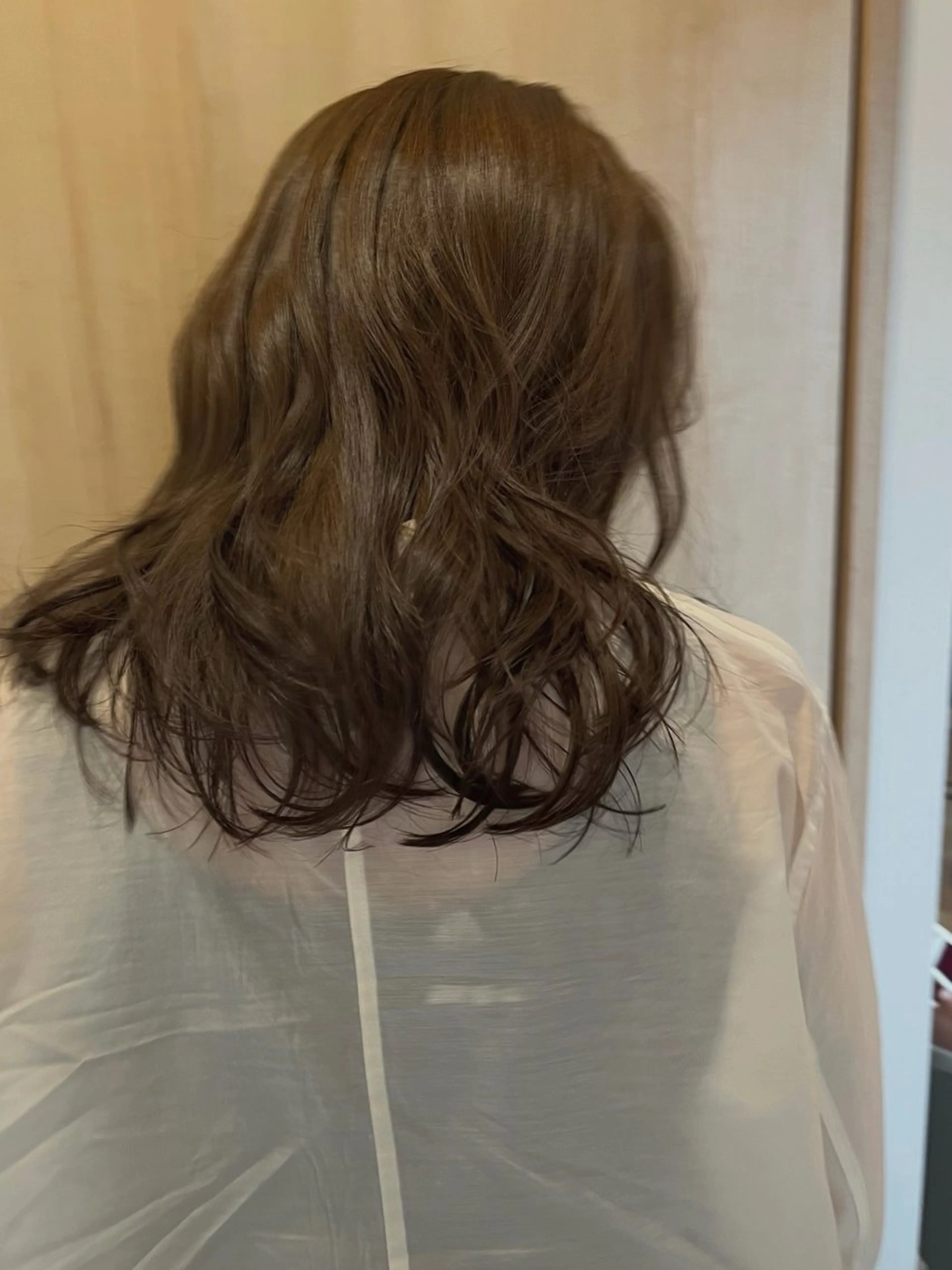 セミロング カラー ブラウンカラー オリーブブラウン CLOVE所属・下石怜子/レイヤー/ 透明感カラーのヘアスタイル