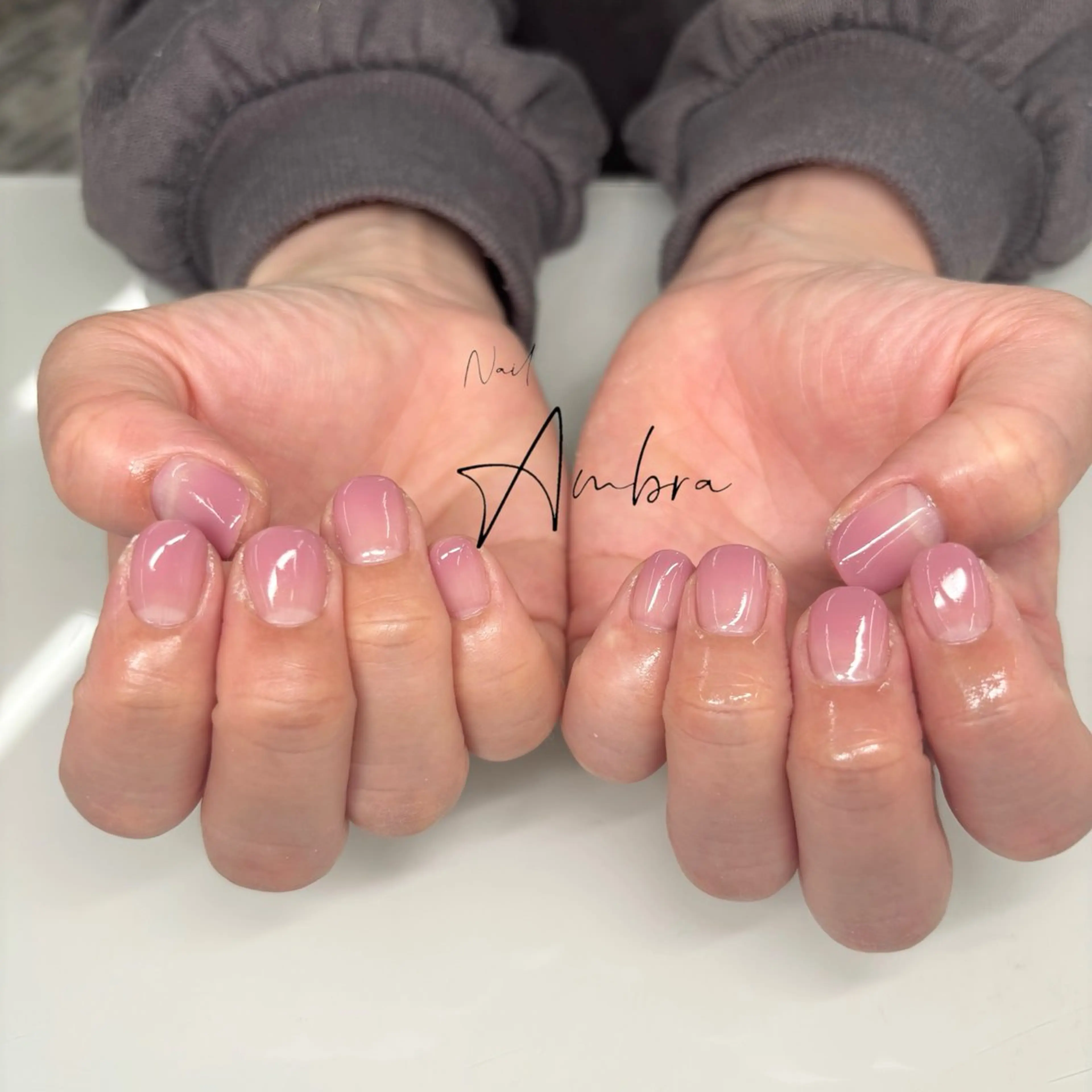 ネイル ブルー ピンク ハンドネイル Nail Ambra 小山のネイルデザイン