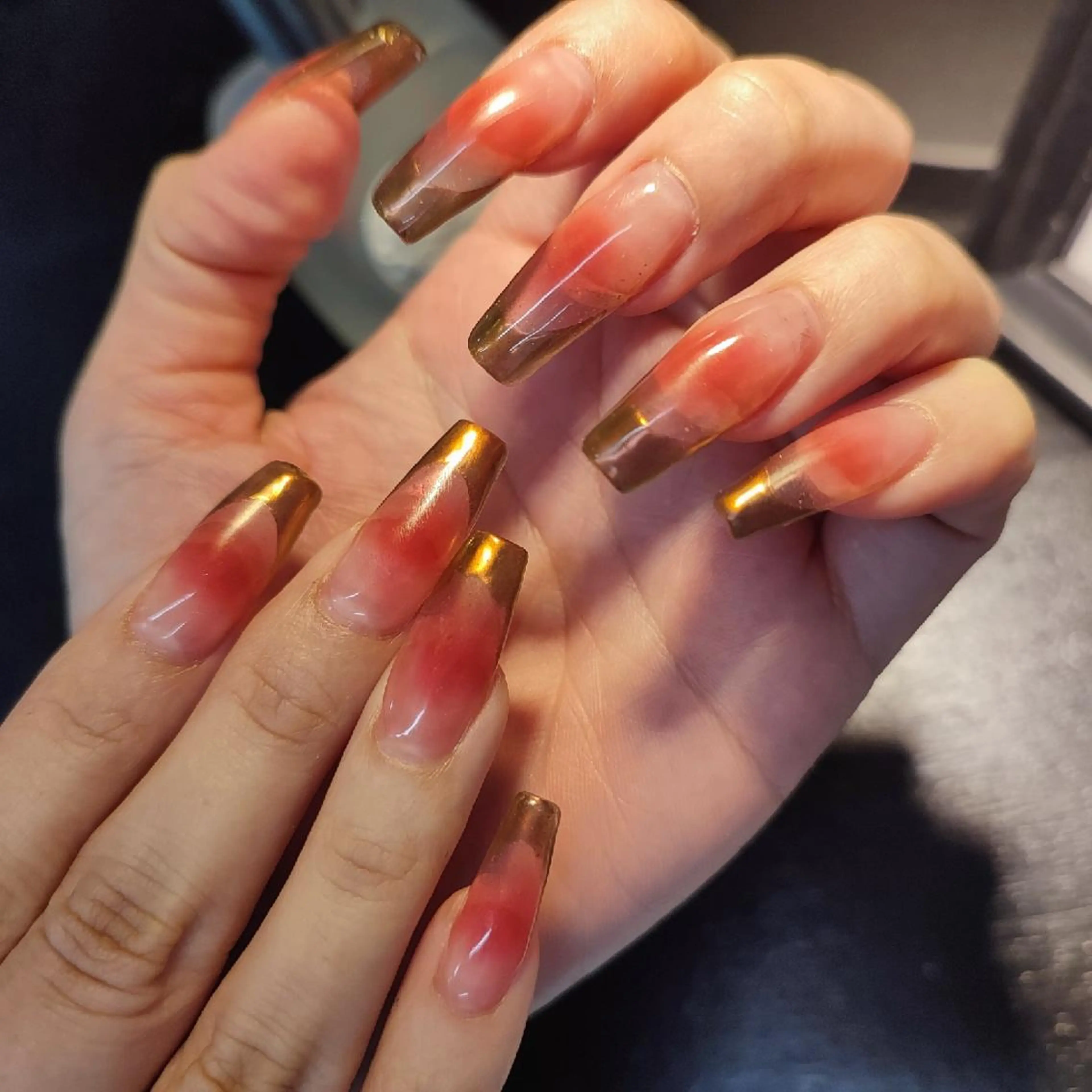 ネイル ハンドネイル RUNWAY 　　の眉毛・アイブロウイメージ