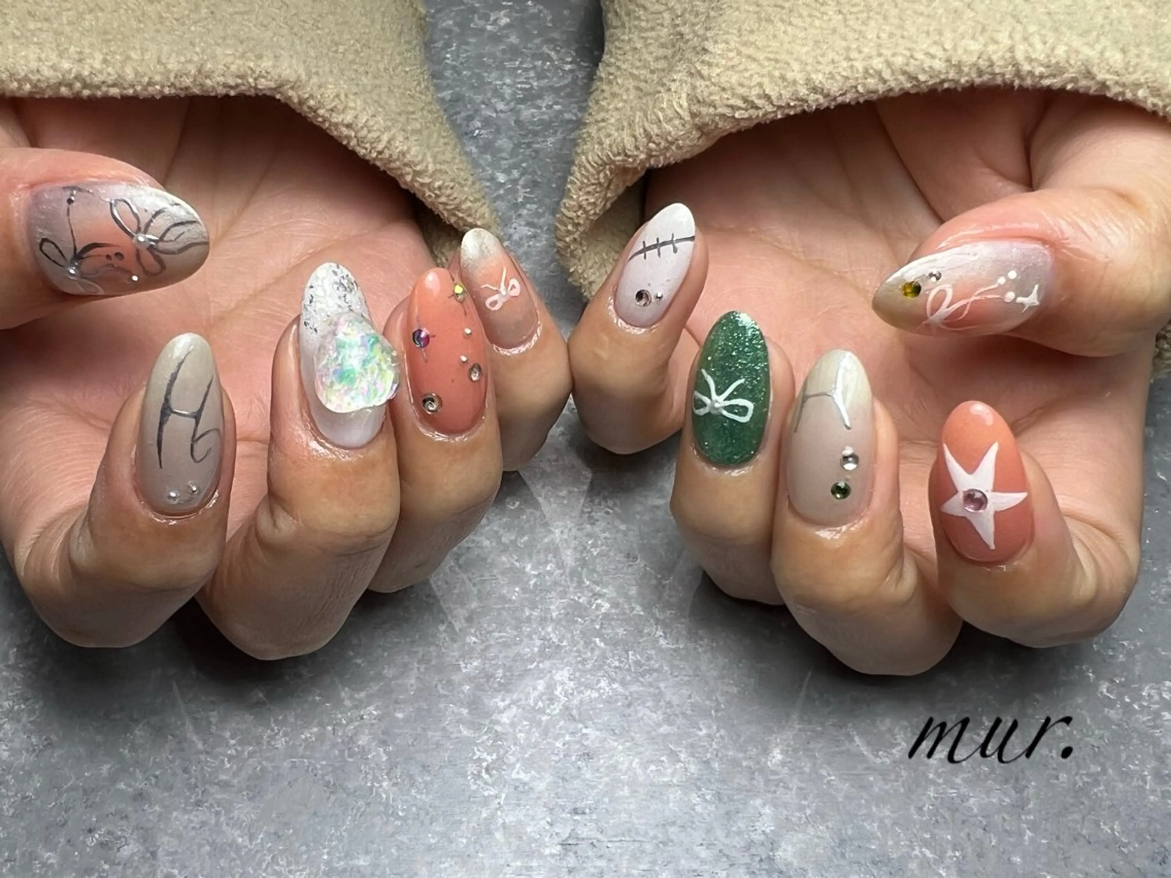 ネイル アートネイル チークネイル ジェルネイル 韓国ネイル ラメ(グリッター) nailsalon mur.のネイルデザイン