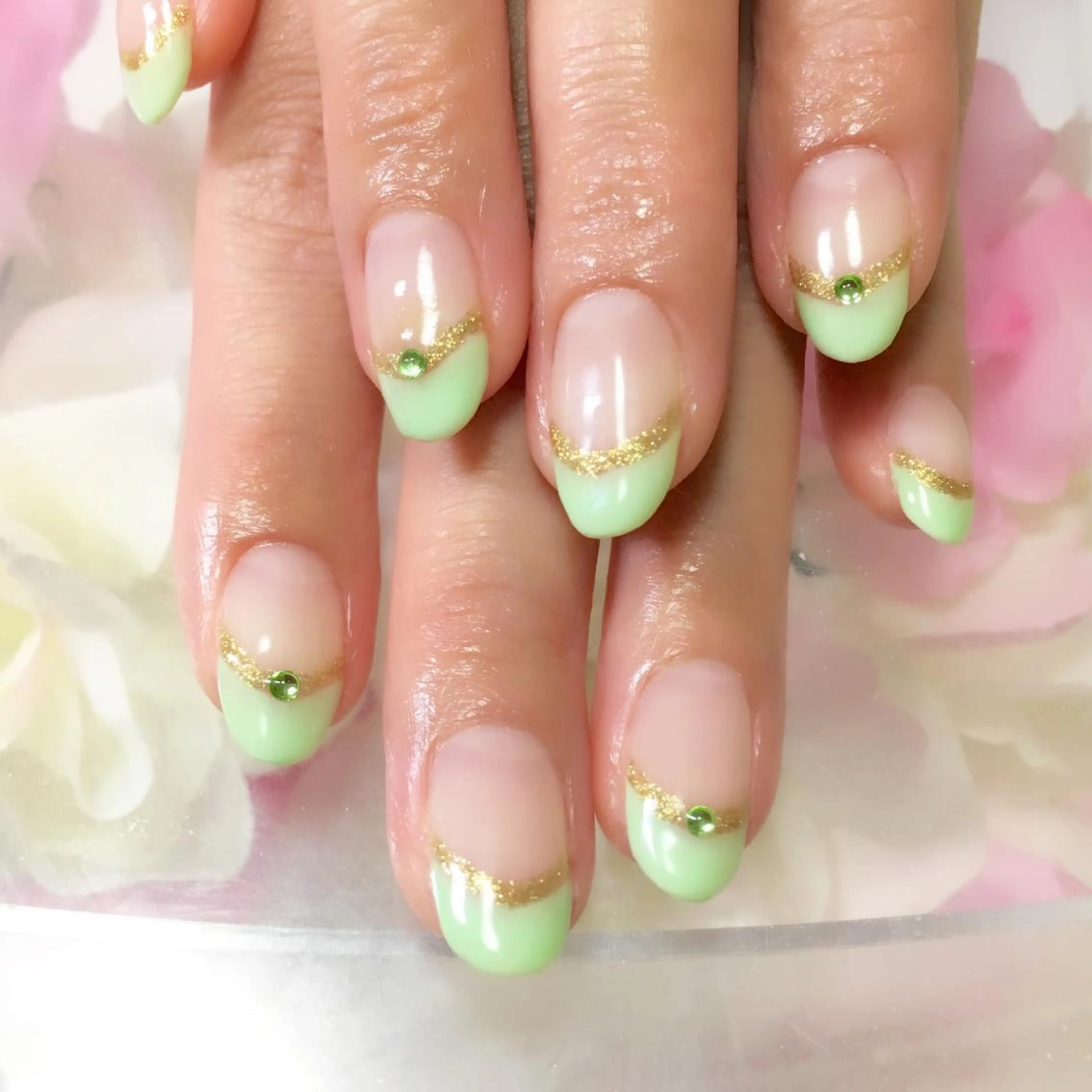 ネイル clover nailのネイルデザイン