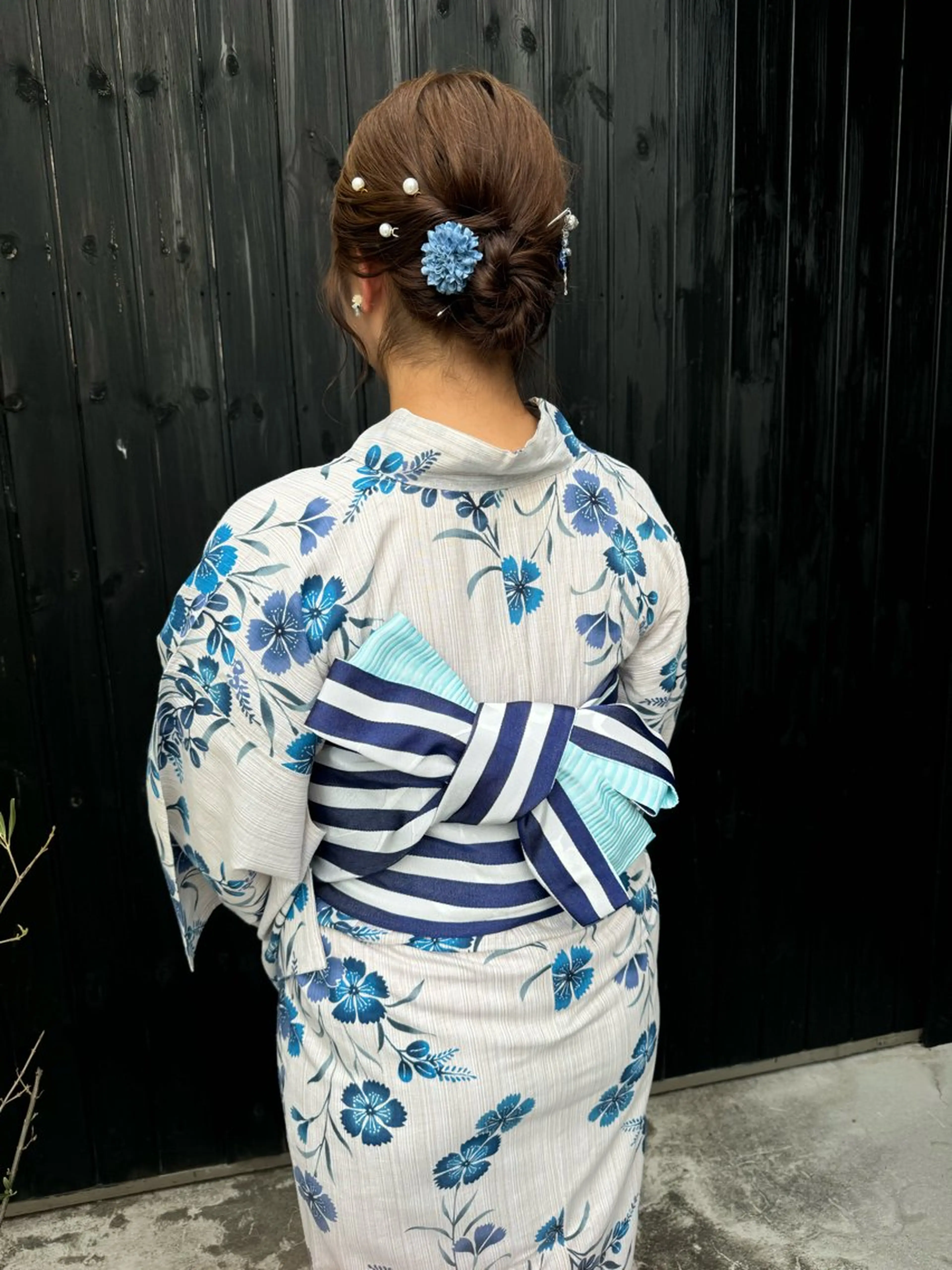 アオトソラ いしざかのヘアスタイル