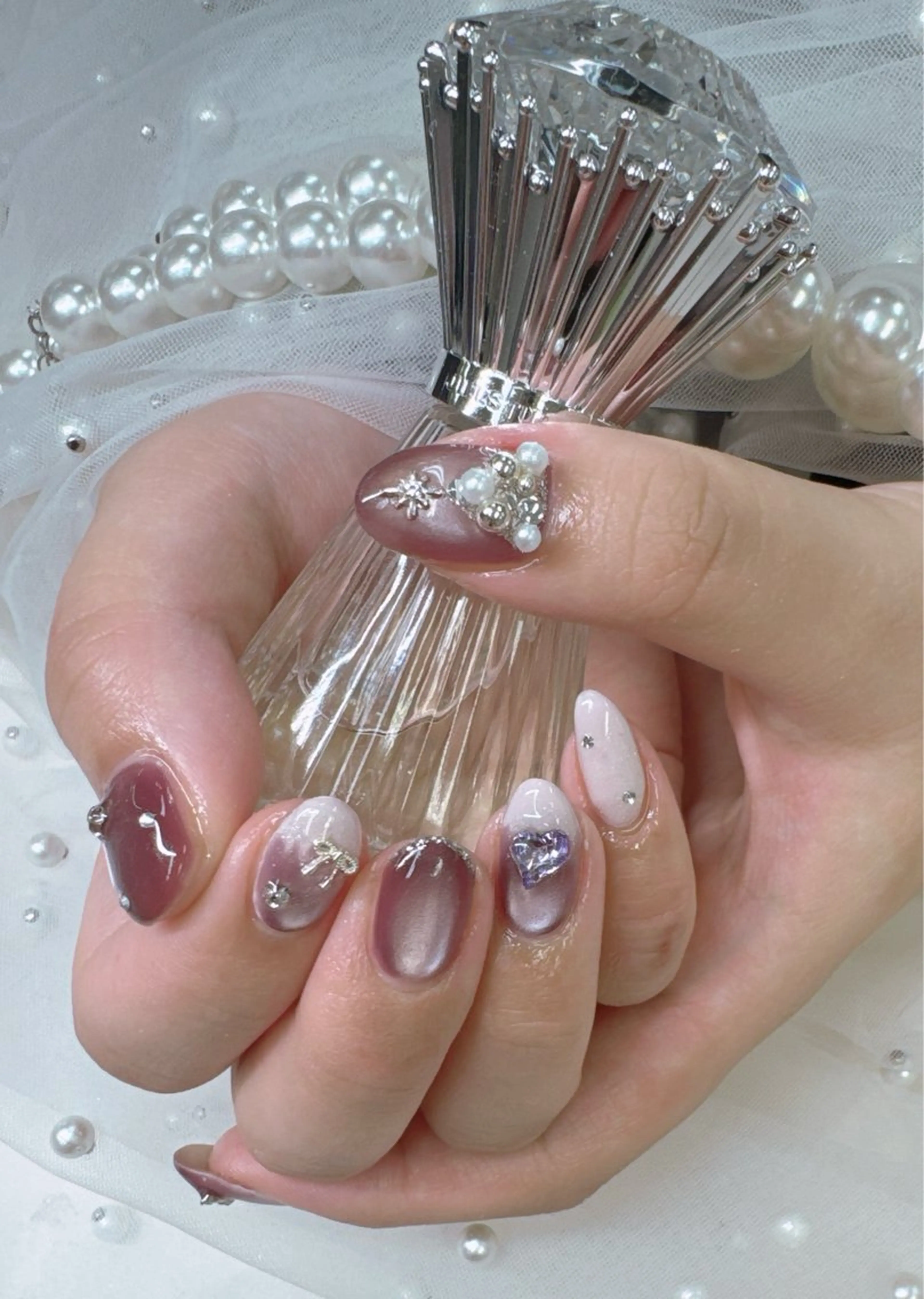 ネイル フレンチネイル ジェルネイル ガラスフレンチ ロングネイル パラジェル ハンドネイル Queeens nailのネイルデザイン