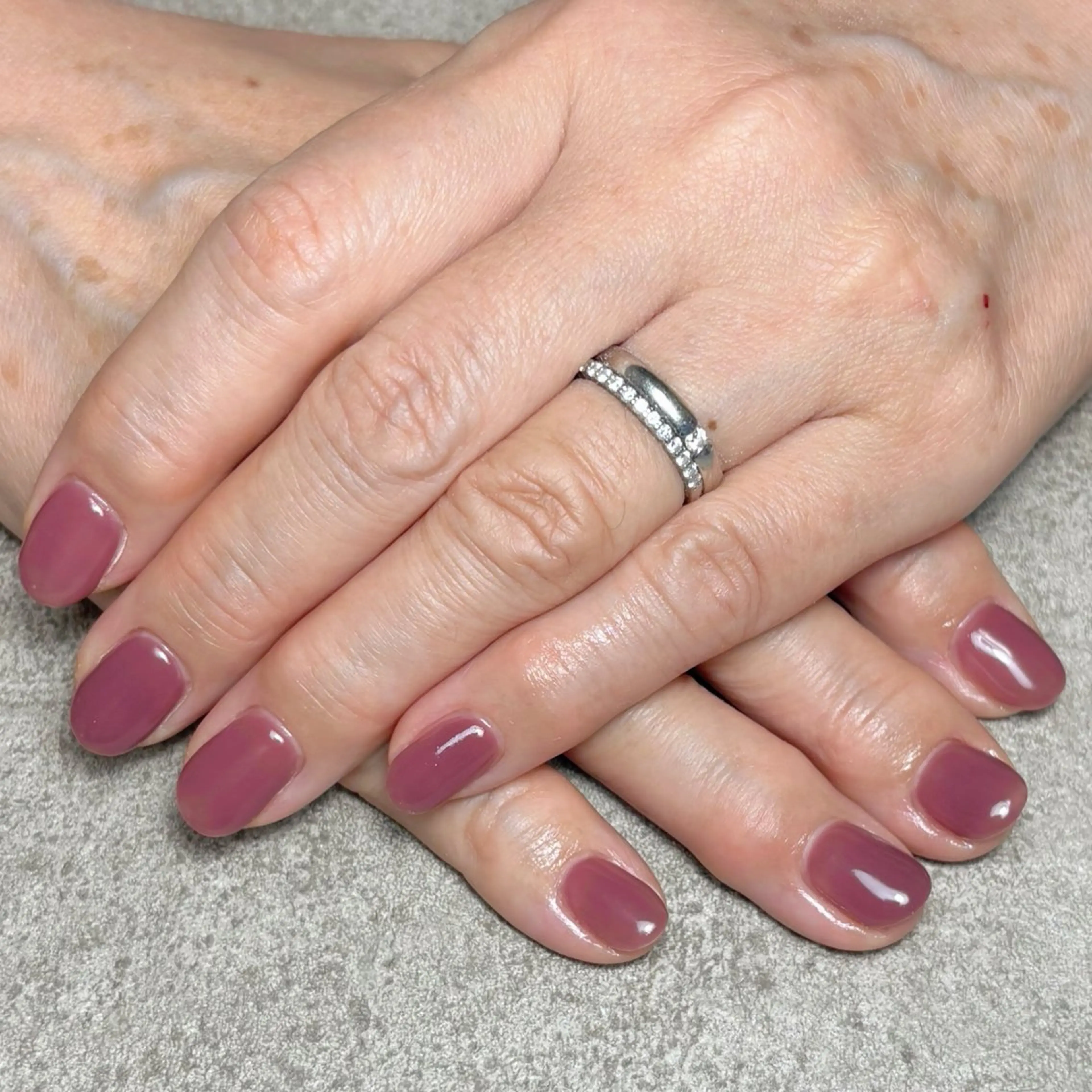 ネイル ハンドネイル nailroom DIASOMNIAのネイルデザイン