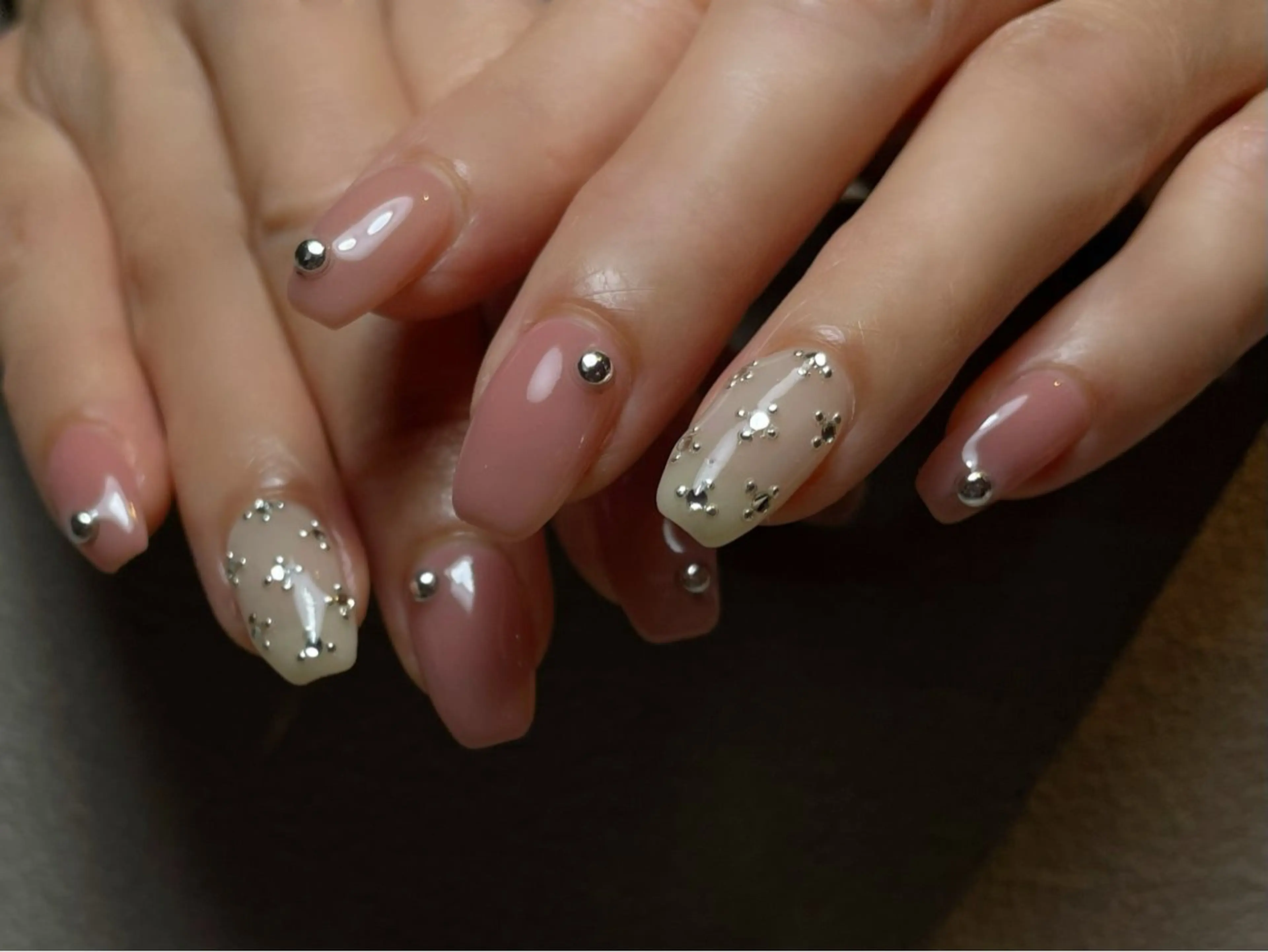 ネイル ハンドネイル 金村 遥奈のネイルデザイン