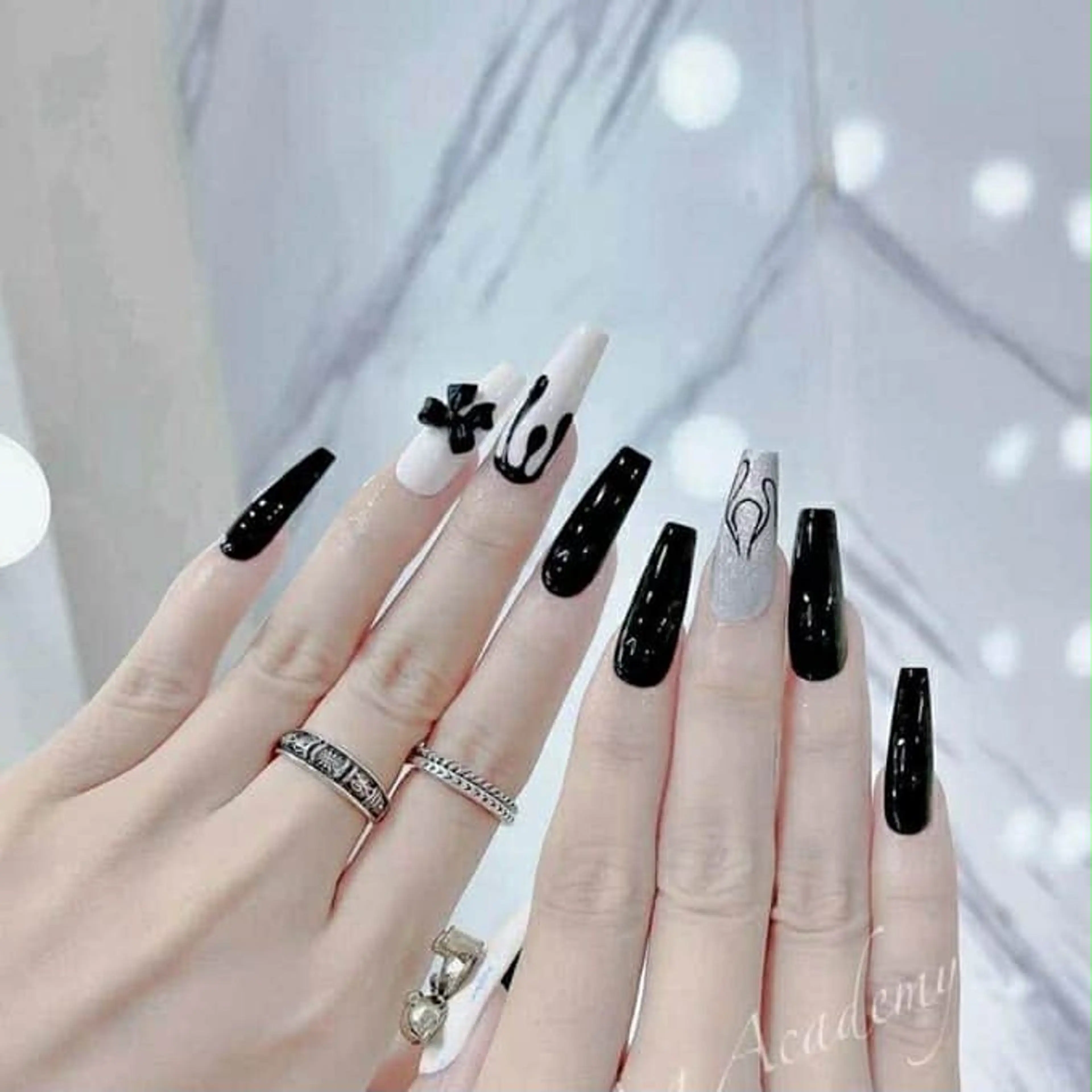 ネイル Queen Nail 柏店　クイーンネイルのネイルデザイン