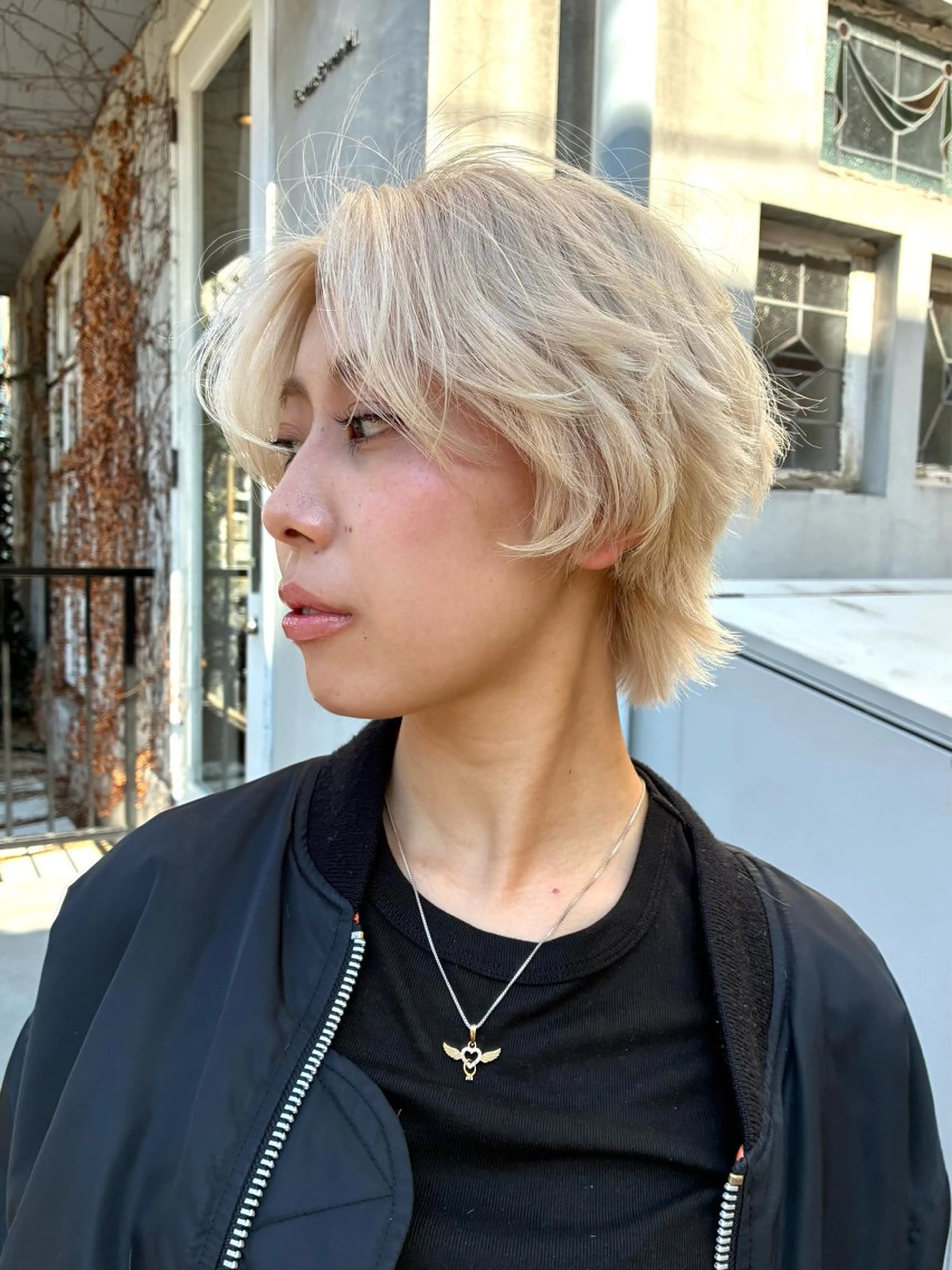 ショート カラー ヘアカラー 坂入 美帆のヘアスタイル