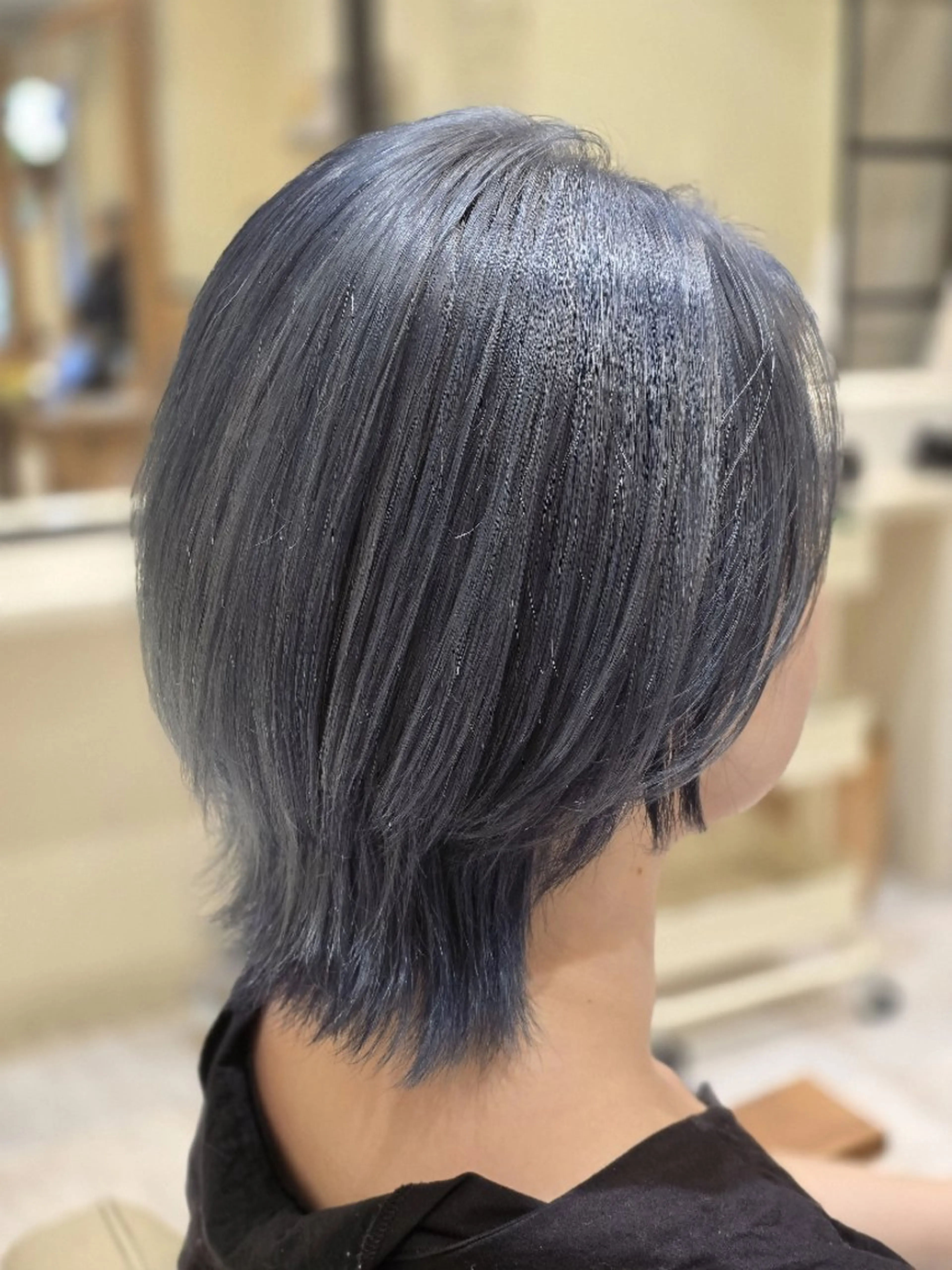 ミディアム カラー アッシュ アッシュグレー アッシュグレージュ ブリーチ グレージュ CREA板橋/ 高橋諒一のヘアスタイル