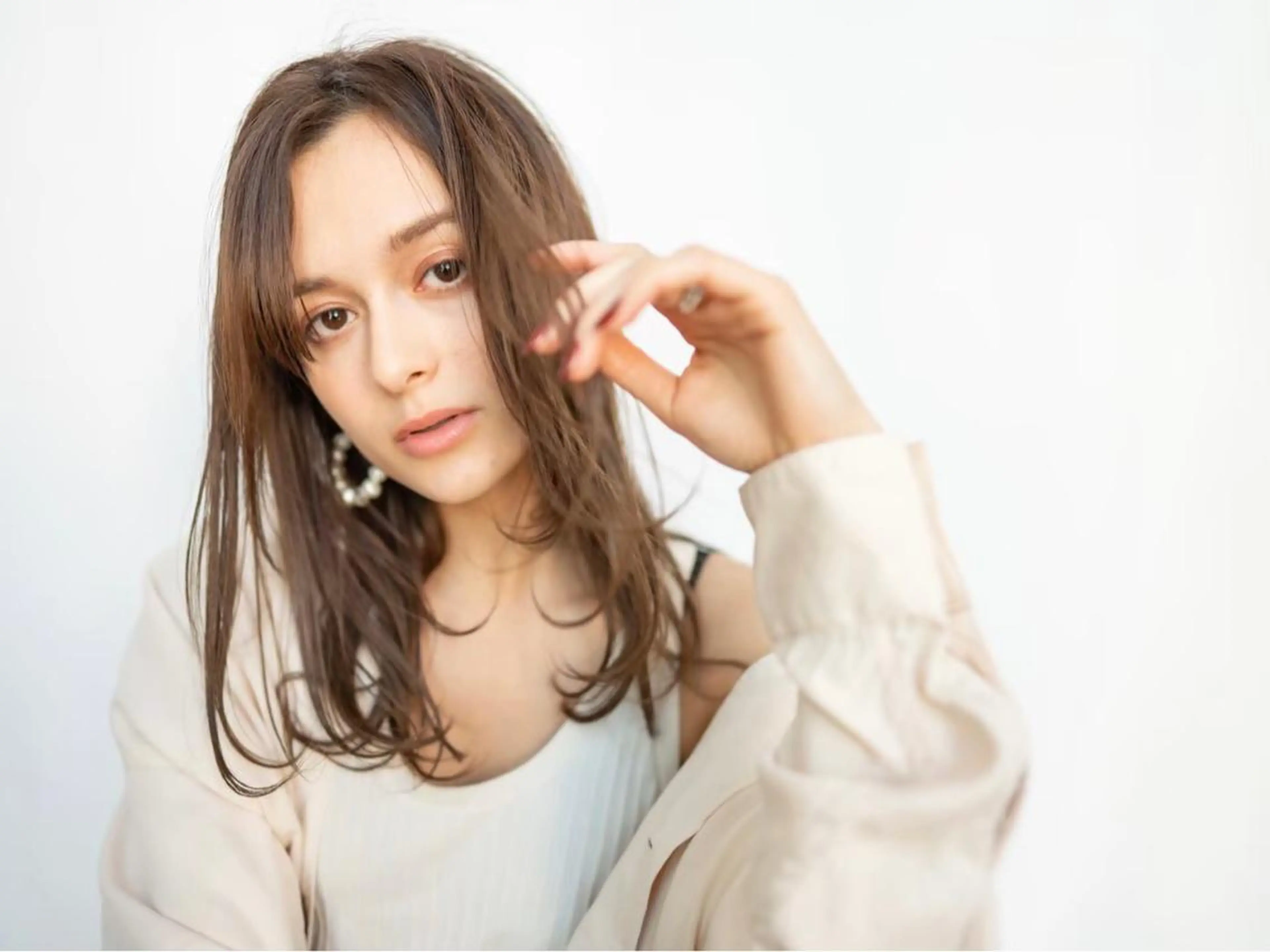 セミロング カラー Anthurium 吹田💐のヘアスタイル