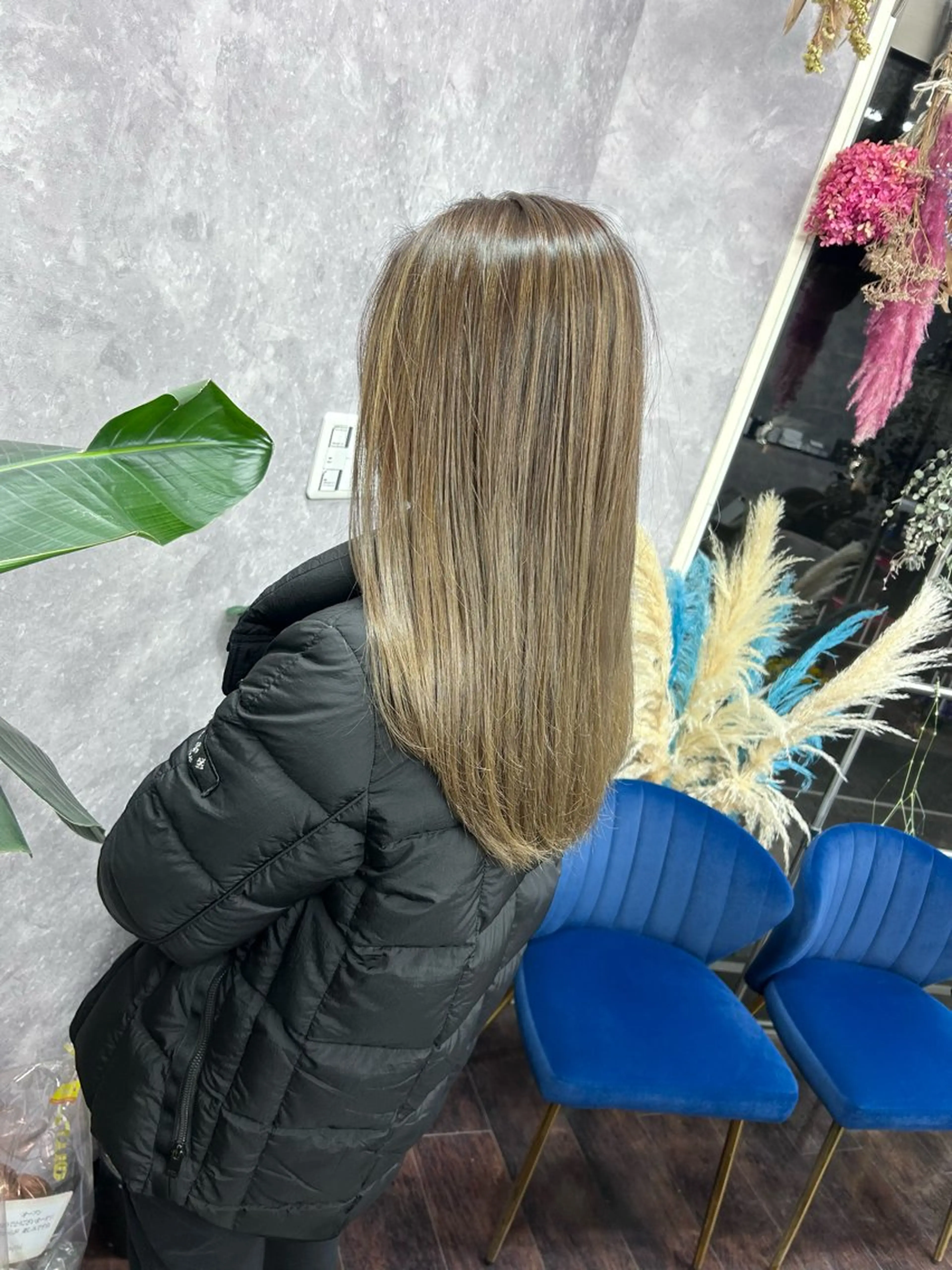 セミロング ハイライト カット ヘアカラー AN'TIA小作代表 ⭐︎kazuma⭐︎のヘアスタイル