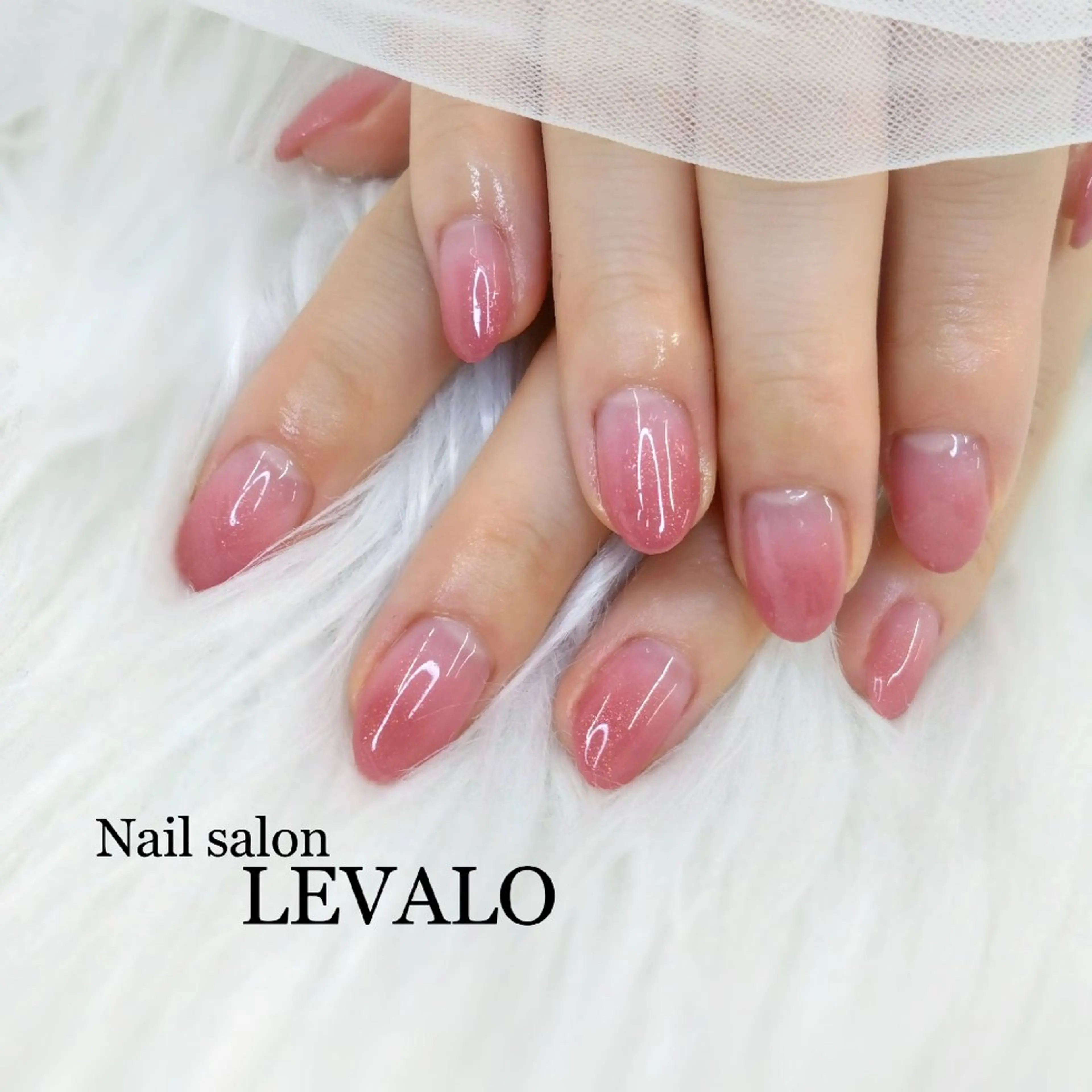 ネイル グラデーション Nail salon LEVALOレヴァロのネイルデザイン