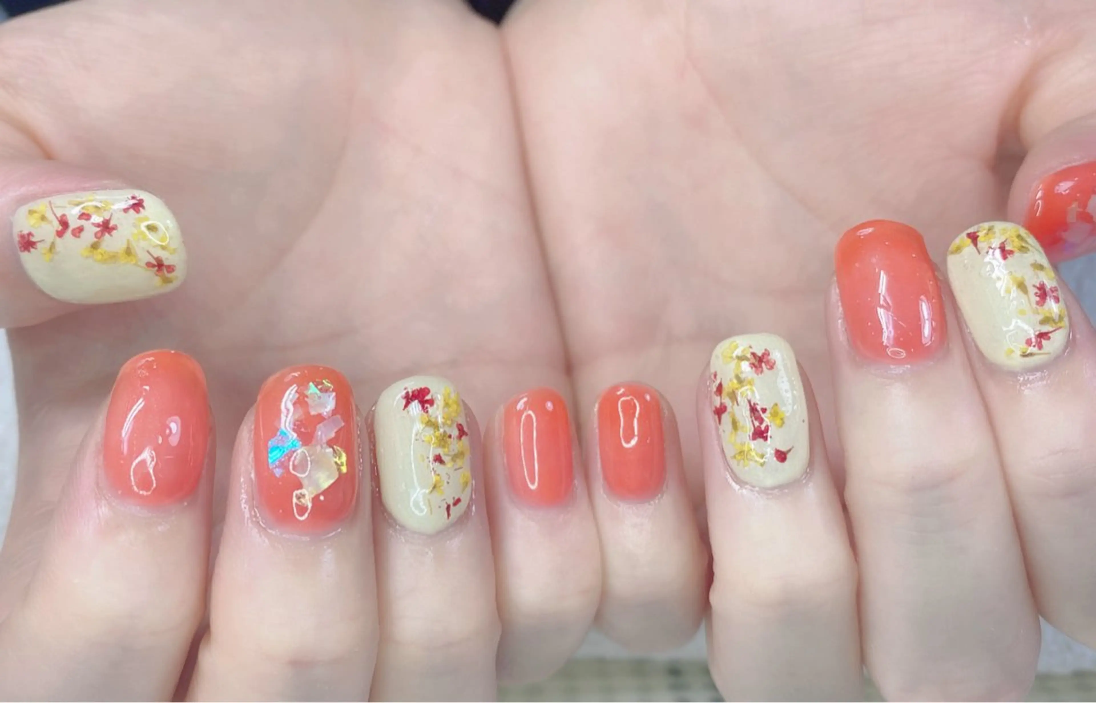 ネイル ハンドネイル ニュアンスネイル🌈 MYU Nailsのネイルデザイン