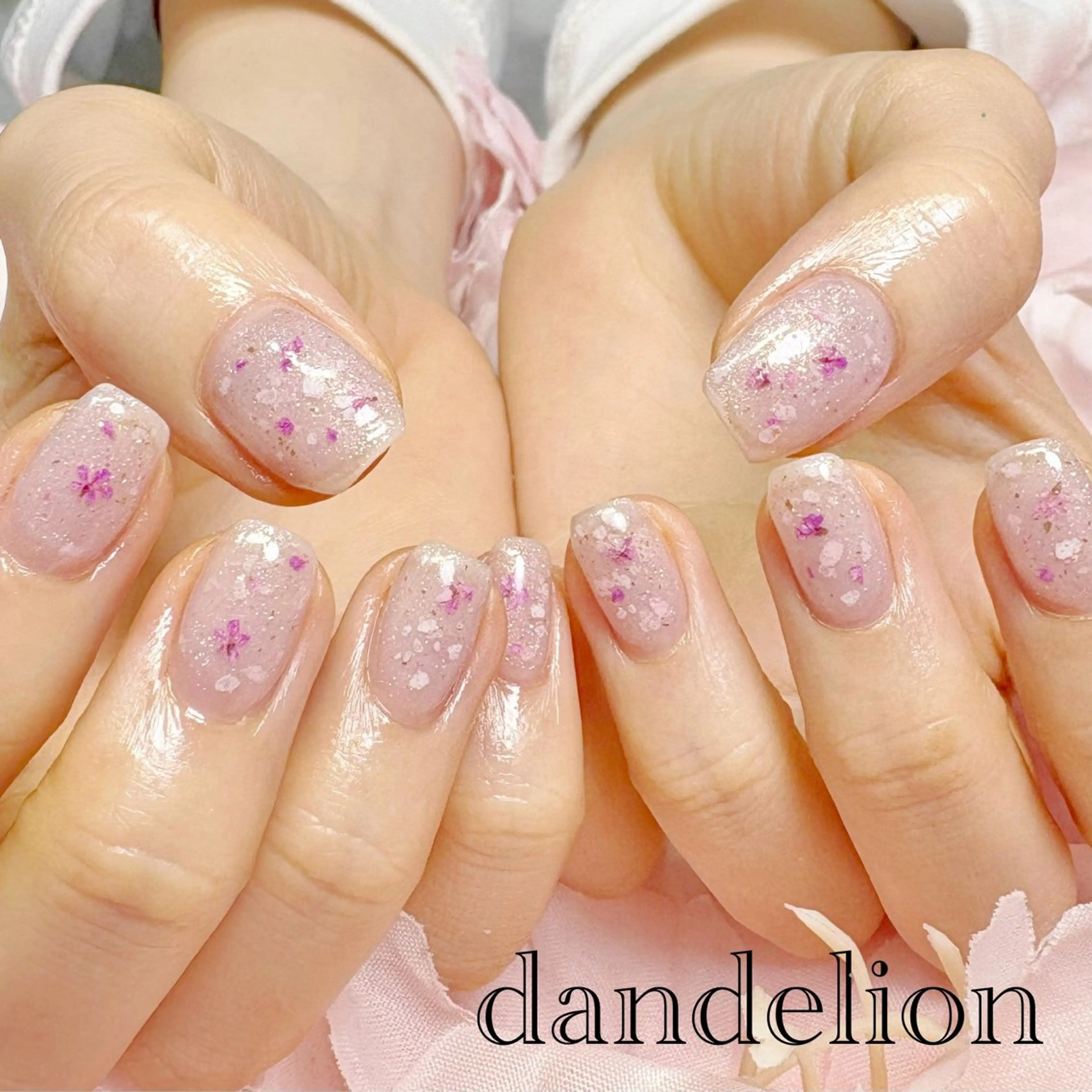 ネイル ハンドネイル ハンドケア dandelion ダンデライオンのネイルデザイン