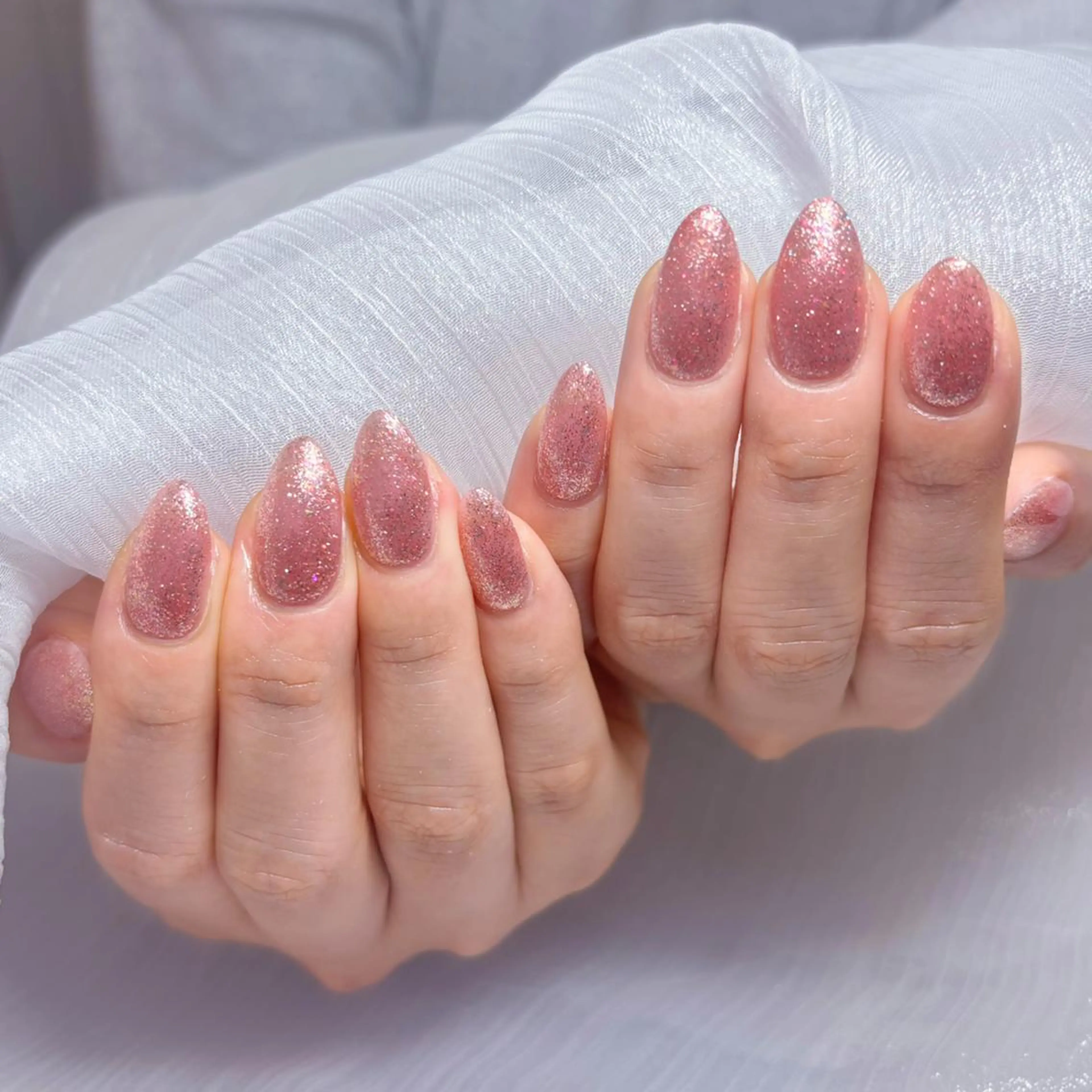 ネイル アートネイル オーロラネイル ガーリー キラキラネイル 韓国ネイル リナ 💅のネイルデザイン