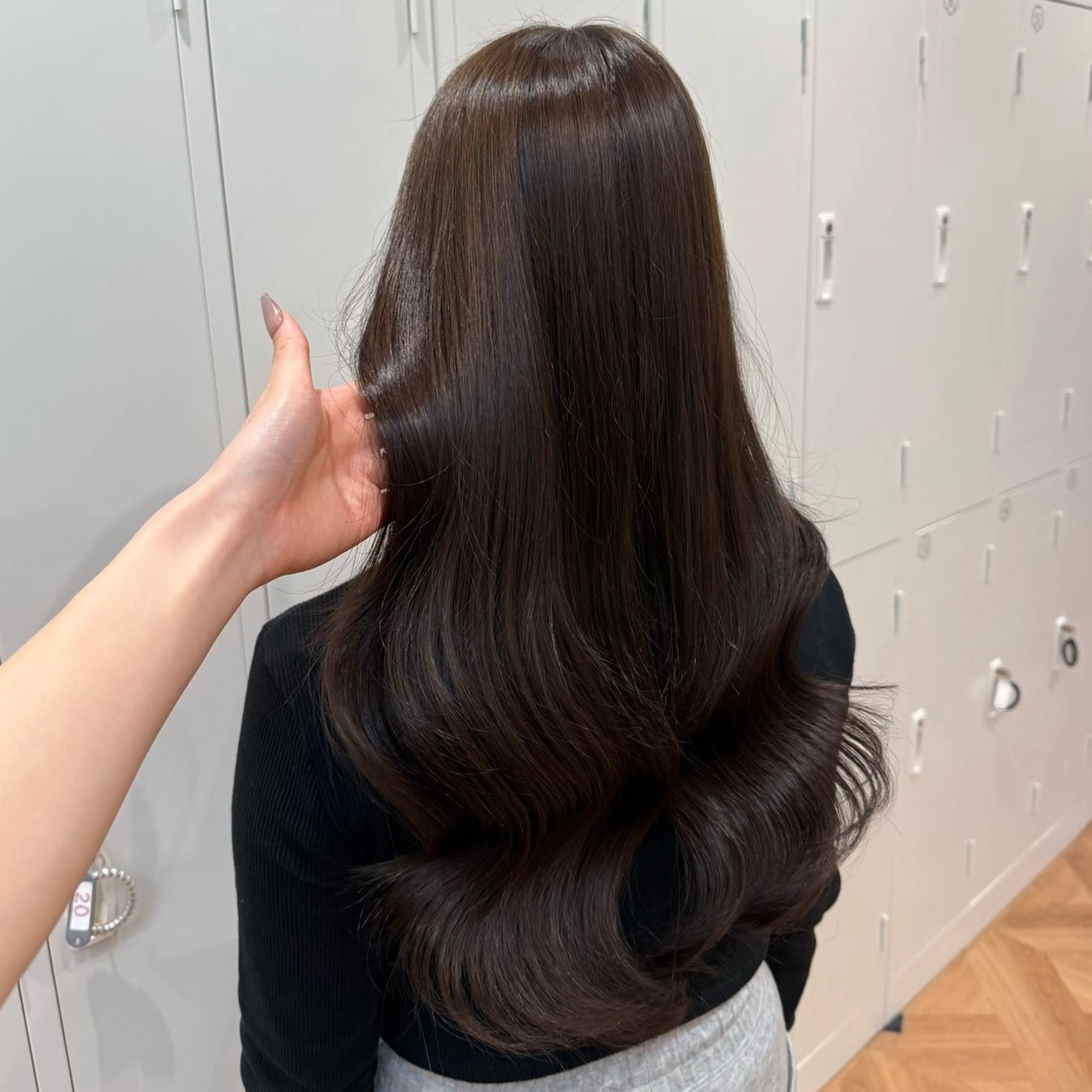 ロング カラー ヘアアレンジ キヨミ 韓国レイヤーカットのヘアスタイル